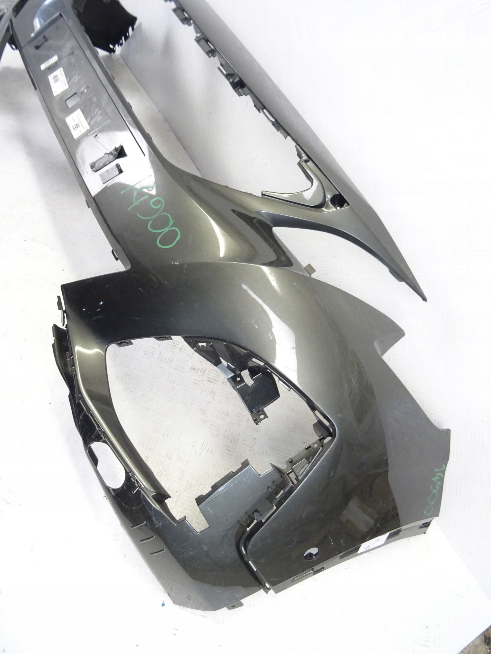 Peugeot 3008 II 2 16- bumper front