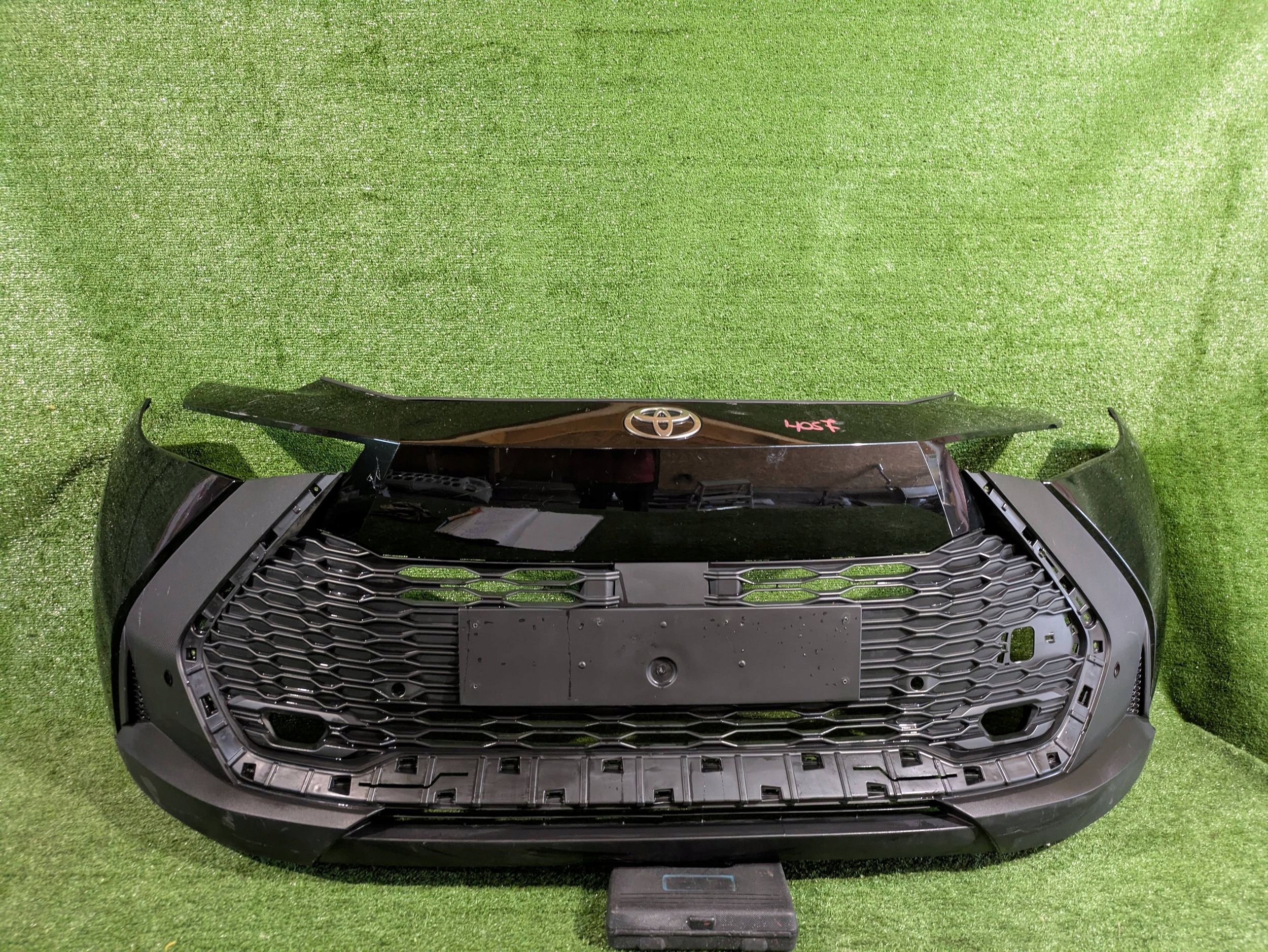 front bumper front TOYOTA C-HR II NR.4057
