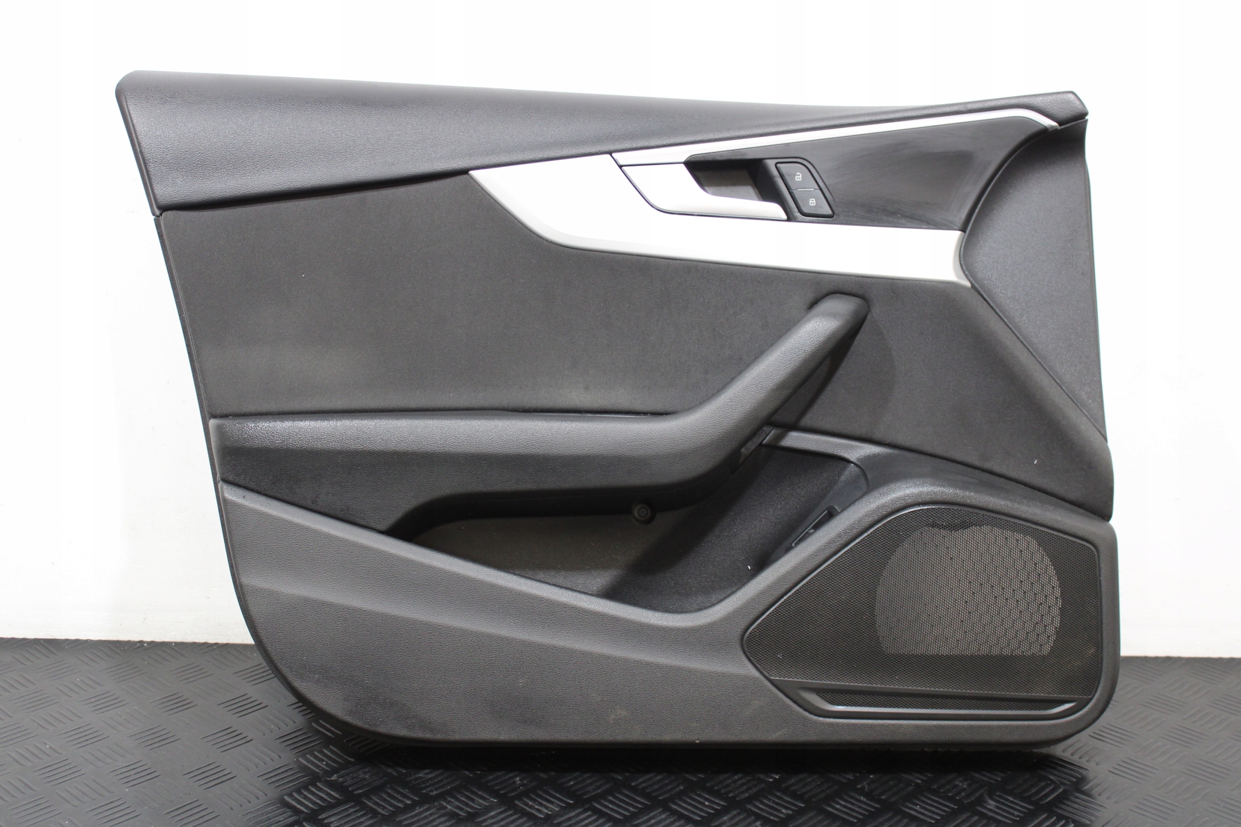 upholstery side door left front AUDI A4 B9 8W0 8W9