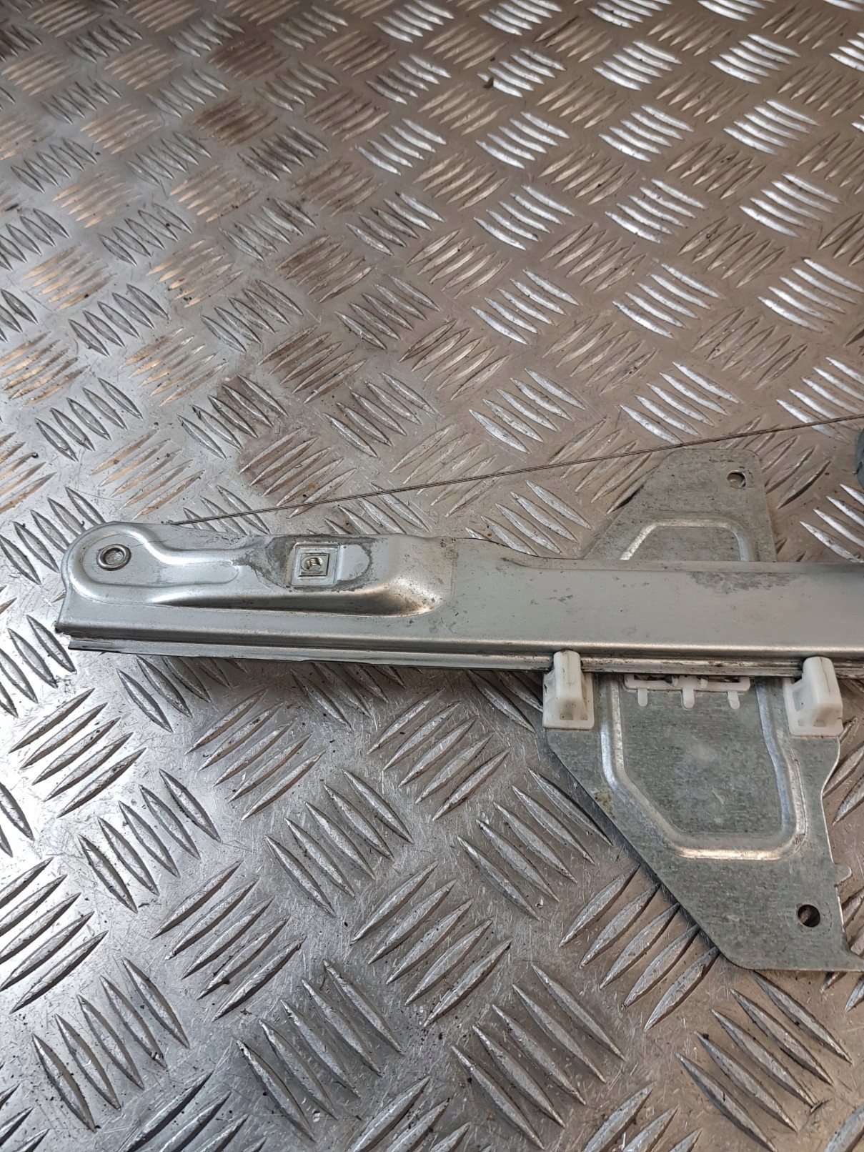 window regulator right front 2PIN 9680557880 CITROEN BERLINGO II 11R
