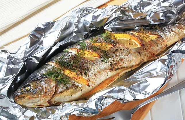 PACLAN FOLIA ALUMINIOWA CATERING 29CM Długość 60 m