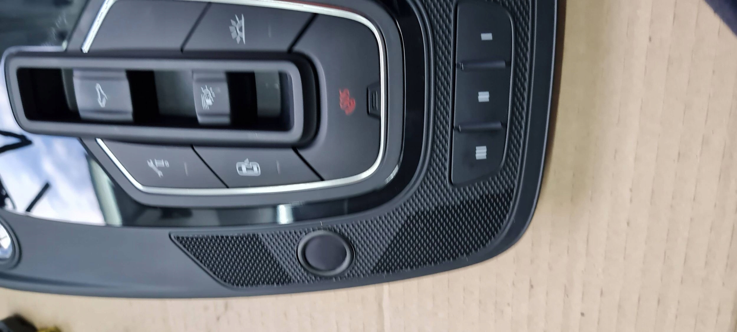 SQ5 80A Q5 light PODSUFIRKI below roof window front SLINE black 80A947135AN