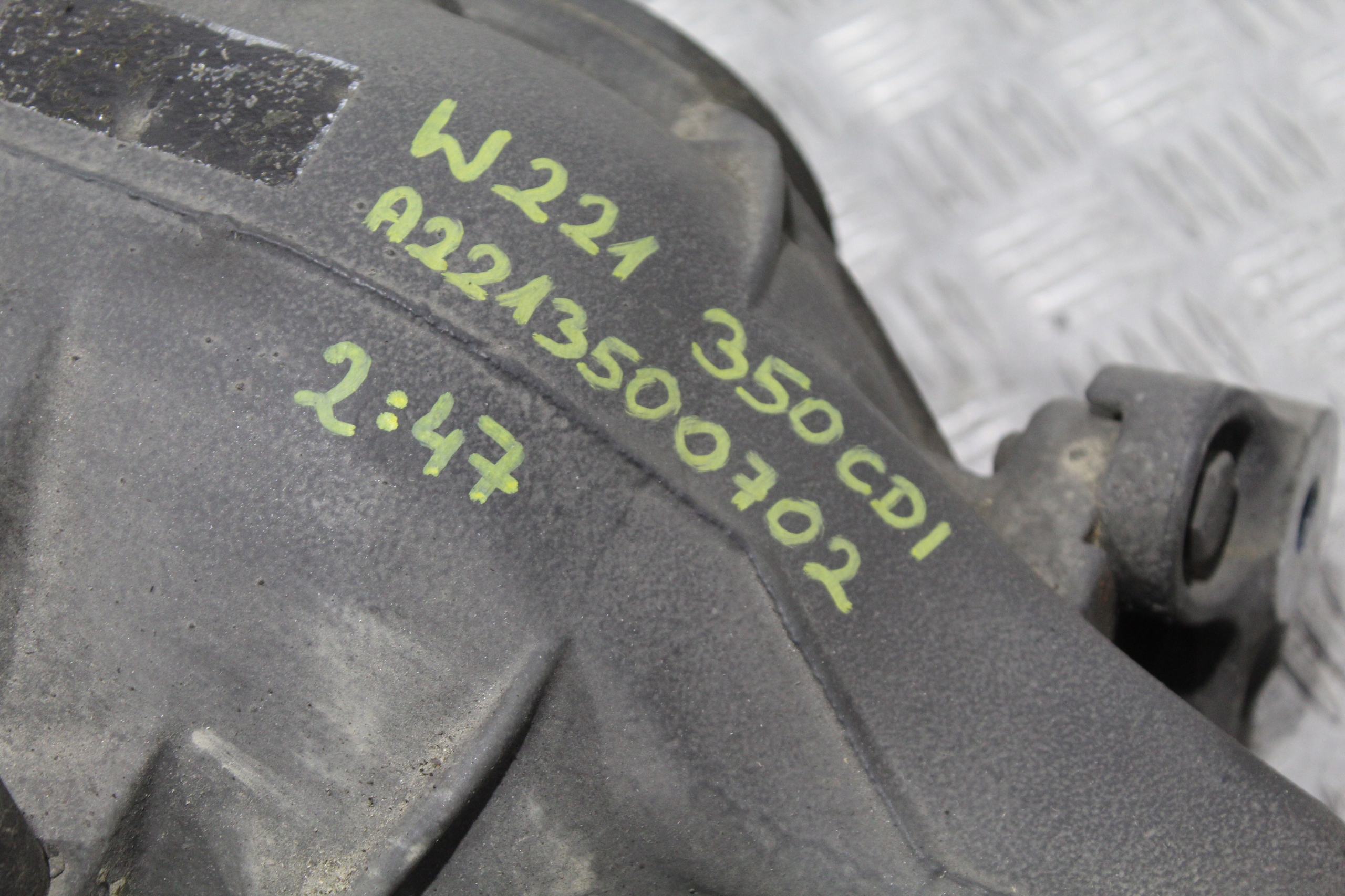 differential diff rear part S-KLASA W221 LIFT A2213500702