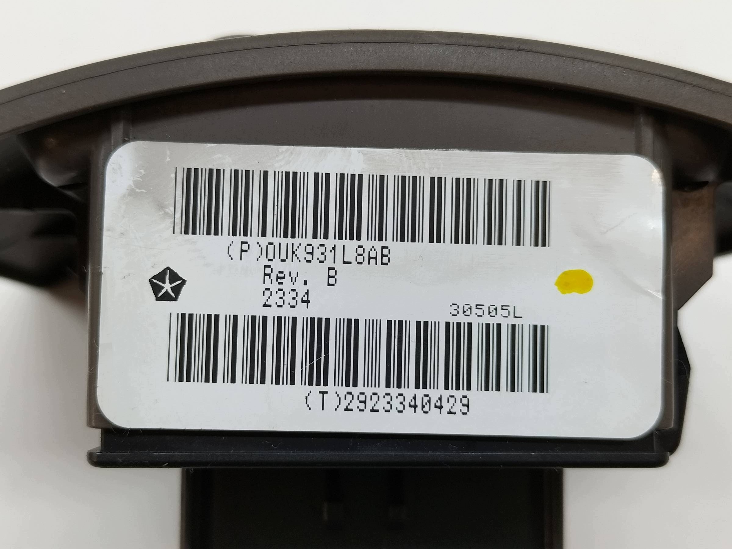 window control switch original 0UK931L8AB Chrysler PT Cruiser and (2000-2010)