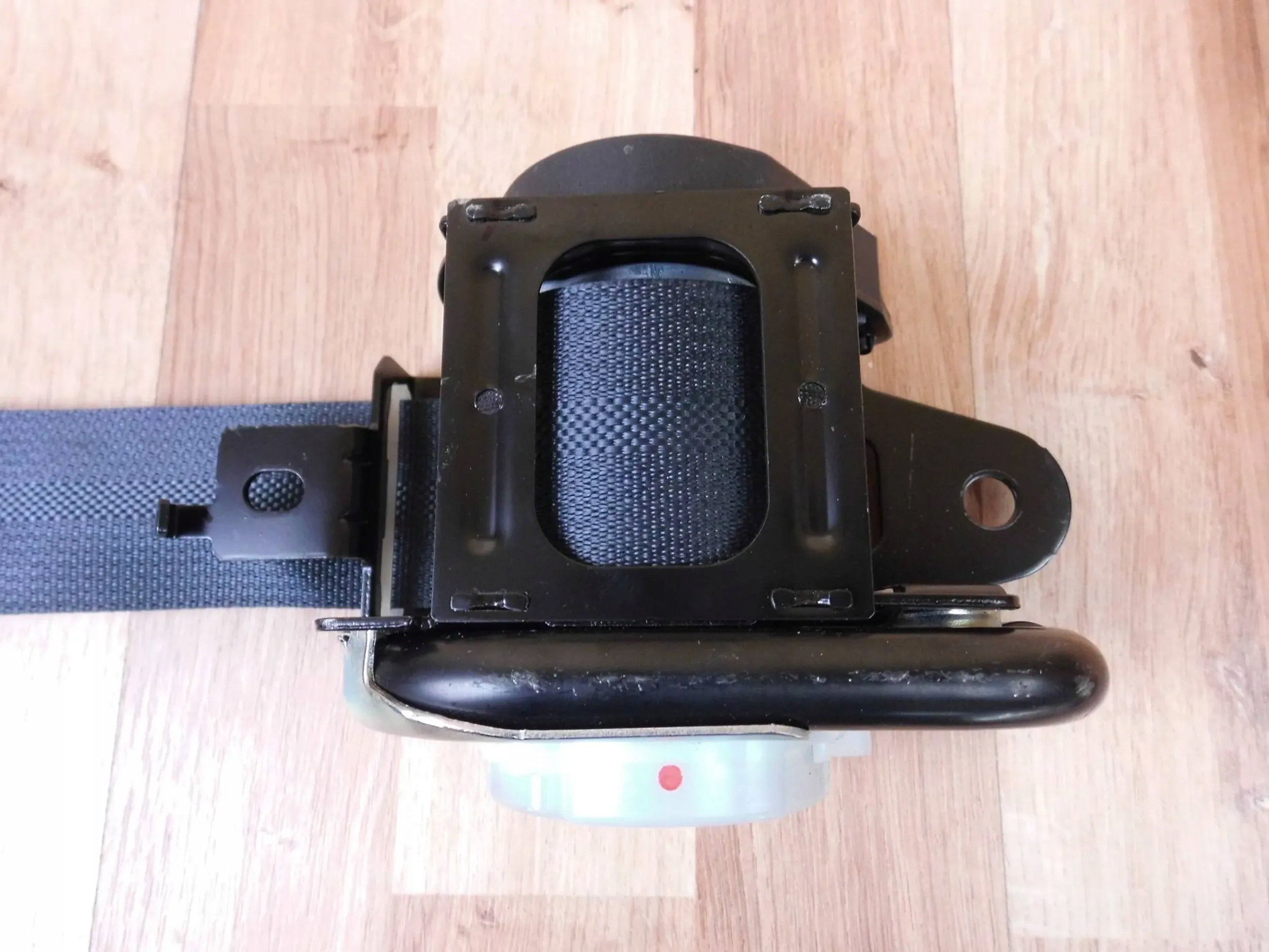 Mitsubishi Space Star II 2012-2024 tension belt adjuster right front 6415537
