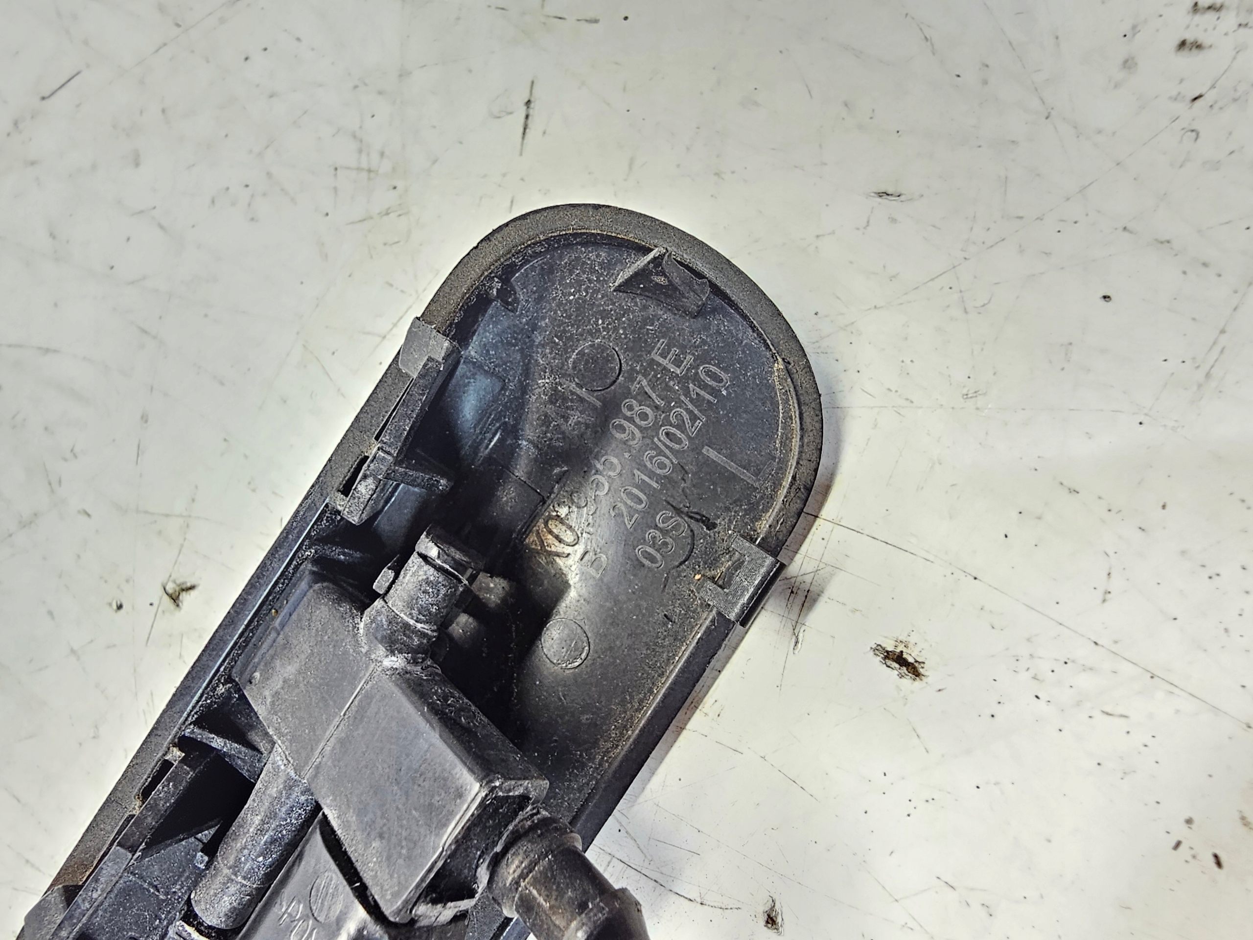 DYSZA der Spritzdüse links AUDI A1 8X LIFT 8X0955987E