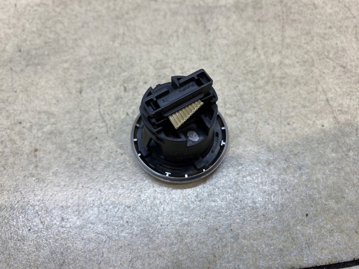 Interrupteur START STOP BMW 1 E87 116i 6949499