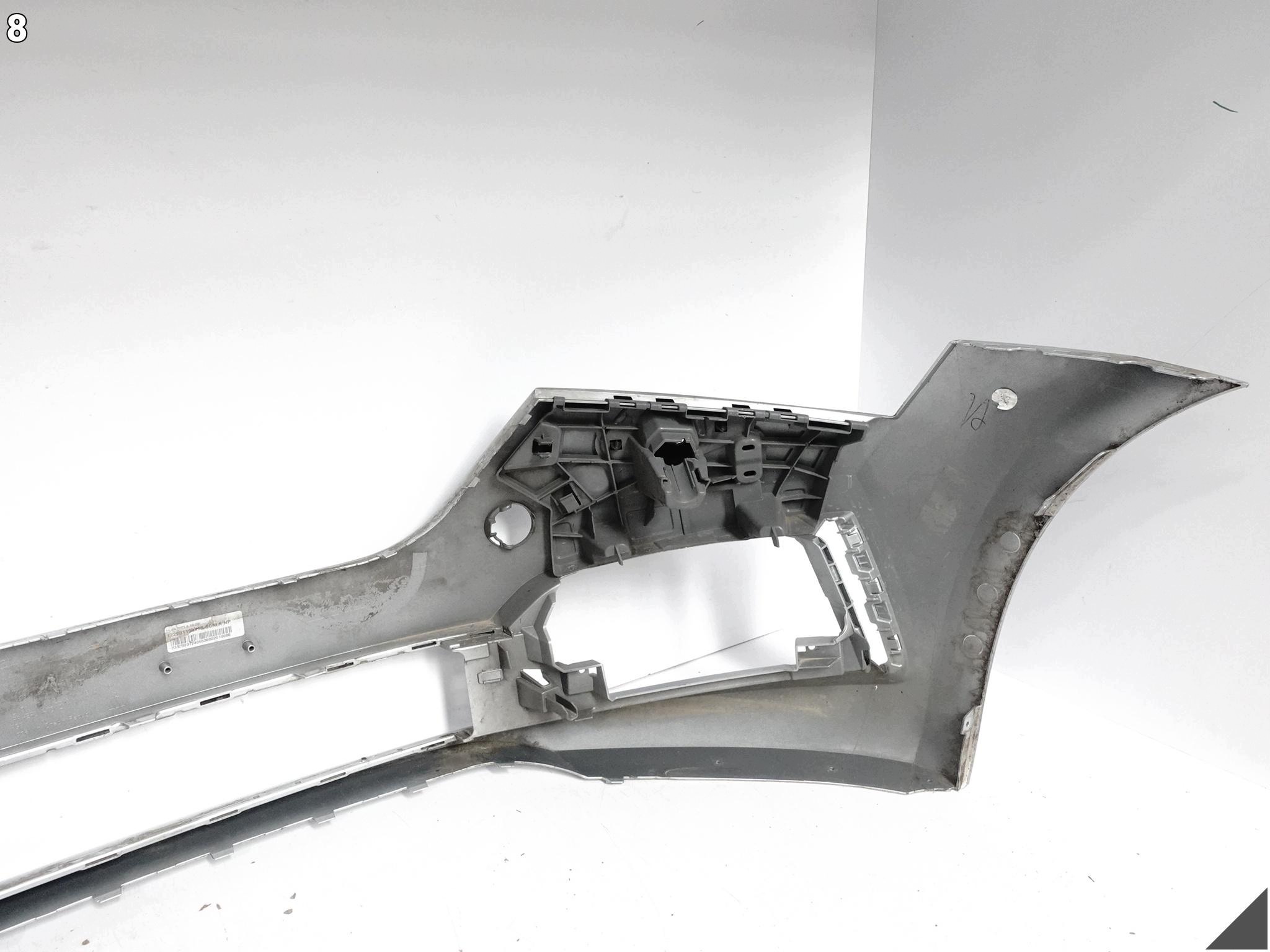 SKODA SCALA 657 19-23 bumper front + support WERSJA below washers 657807221