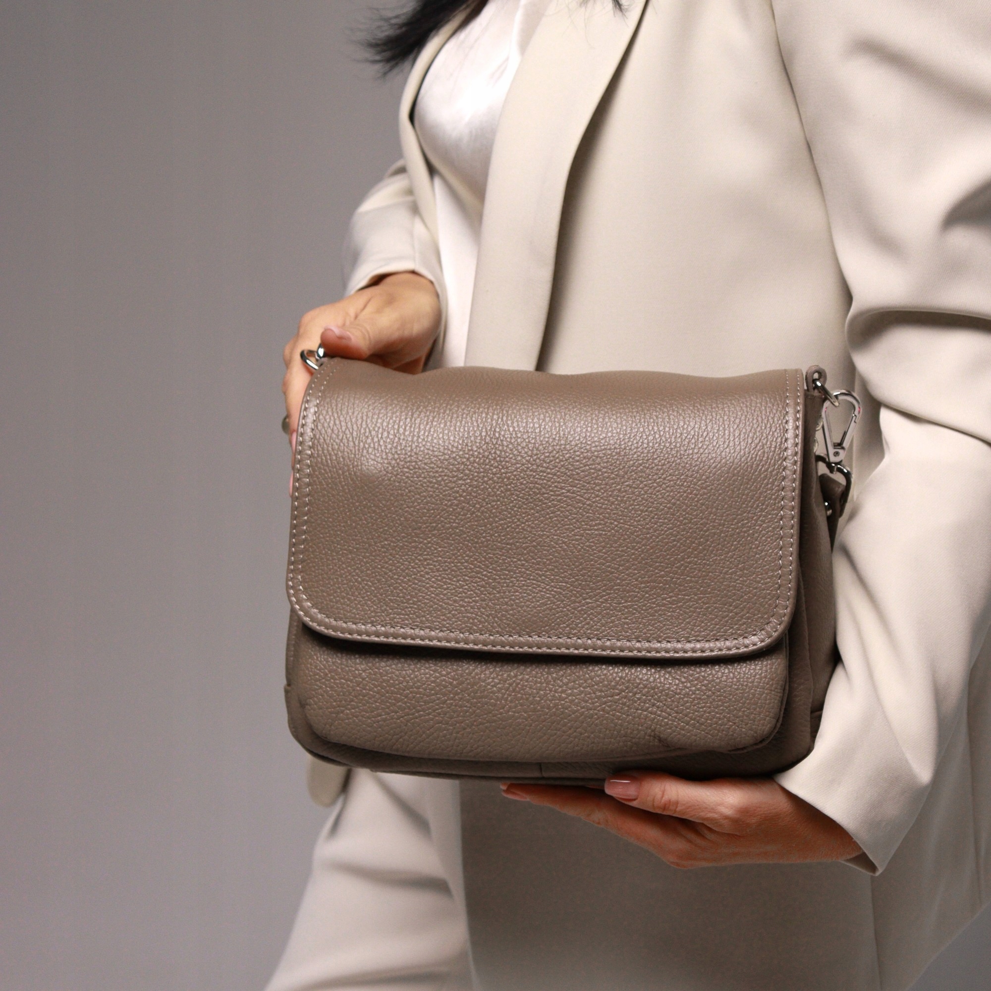 Dámská kabelka z lícové kůže Neoli Cappuccino