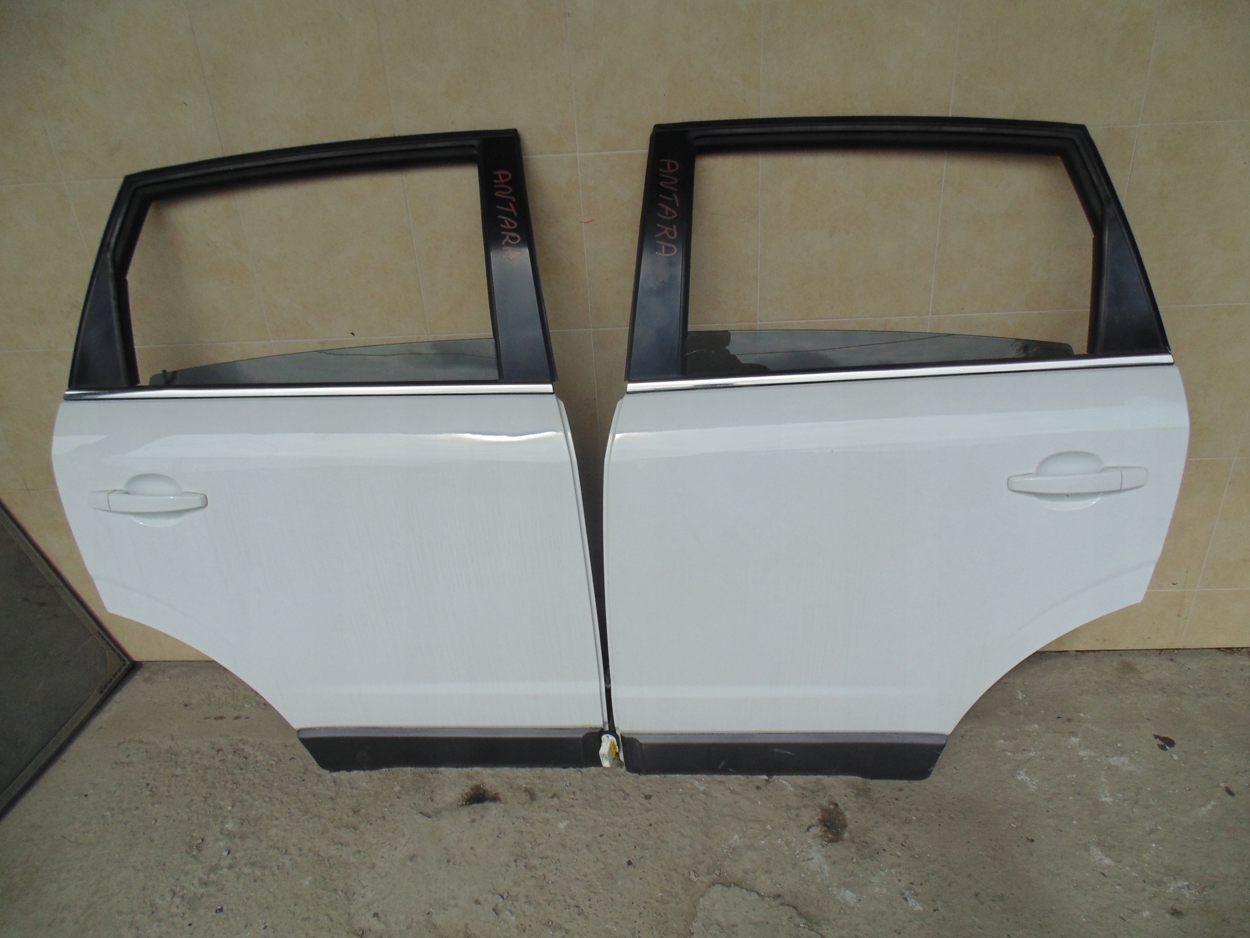 DOOR COMPLETE RIGHT OPEL ANTARA LIFT 15R.
