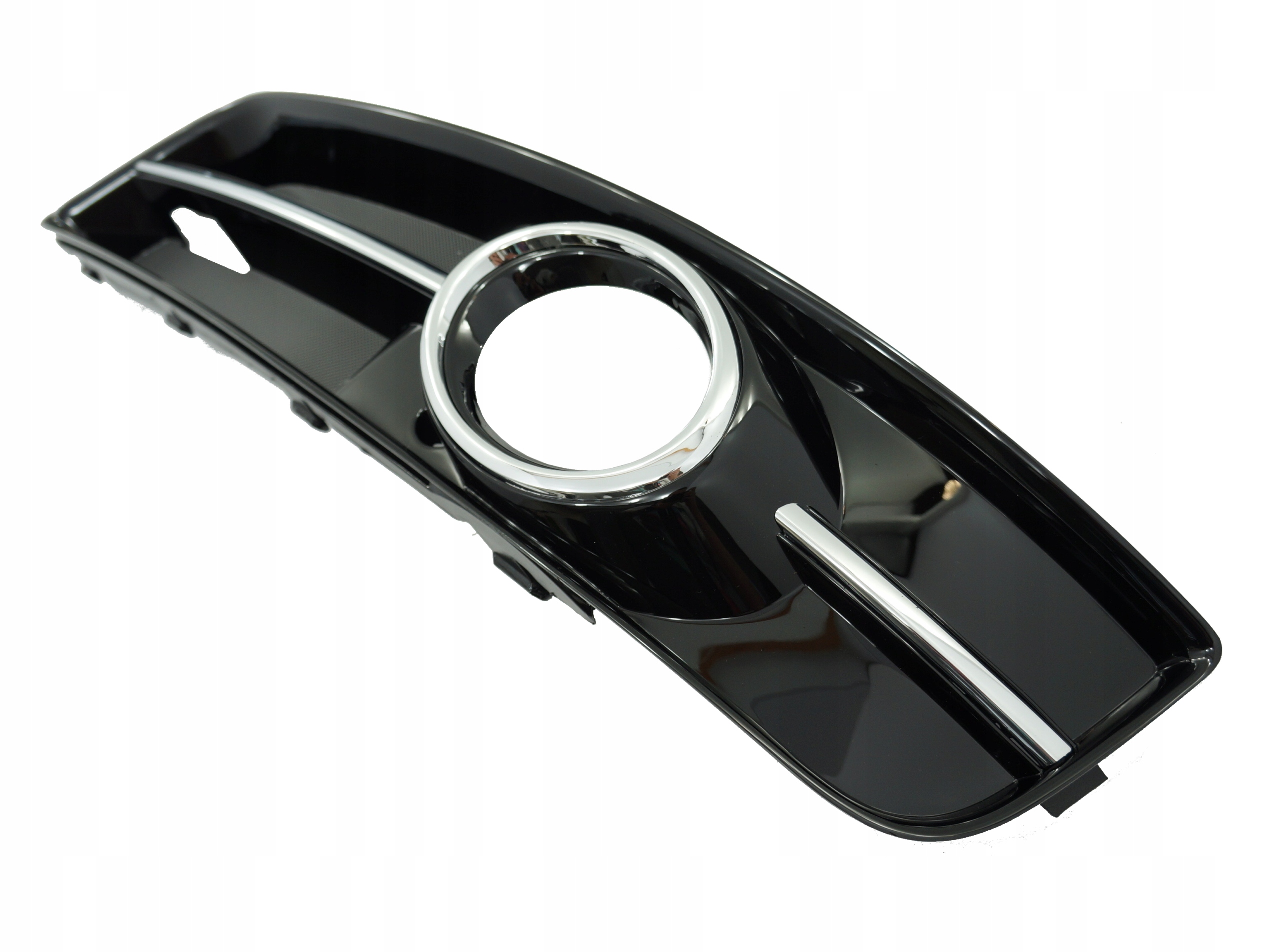 KRATKA ZDERZAKA LEWA AUDI A3 8P LIFT 08 12r Color black