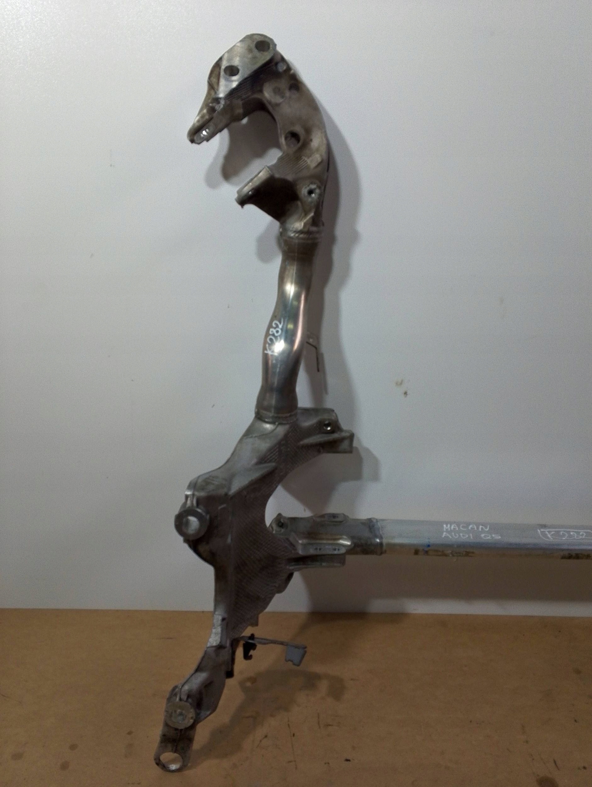 Porsche Macan 95B Audi Q5 axle beam front 8R0399315J (K282)