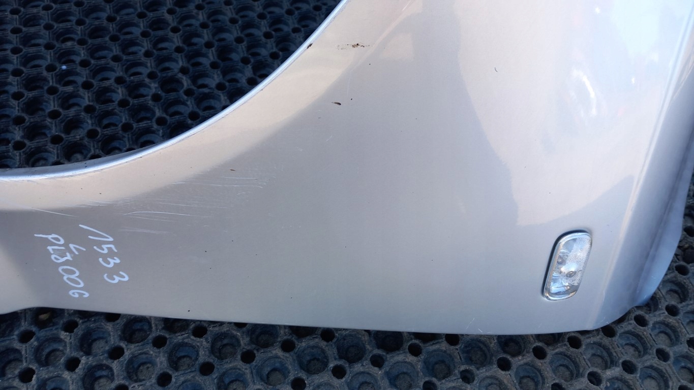 AUDI A6 C6 BŁOTNIK PRZÓD LEWY LY7W Typ samochodu Samochody osobowe