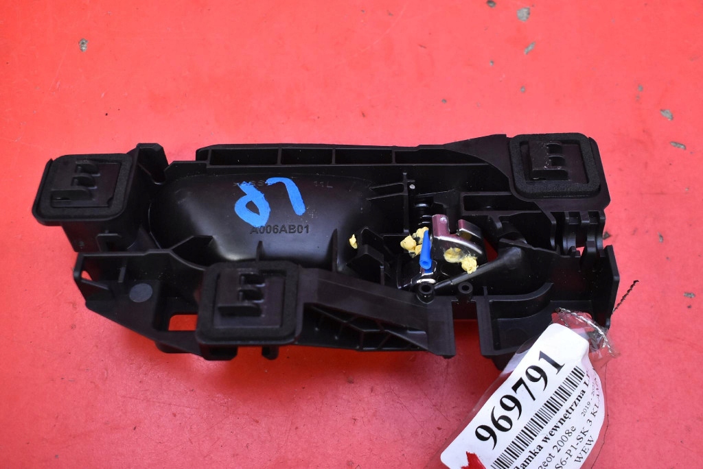 handle inner left front CHROM 98201553VV PEUGEOT 2008 2 II 19-21