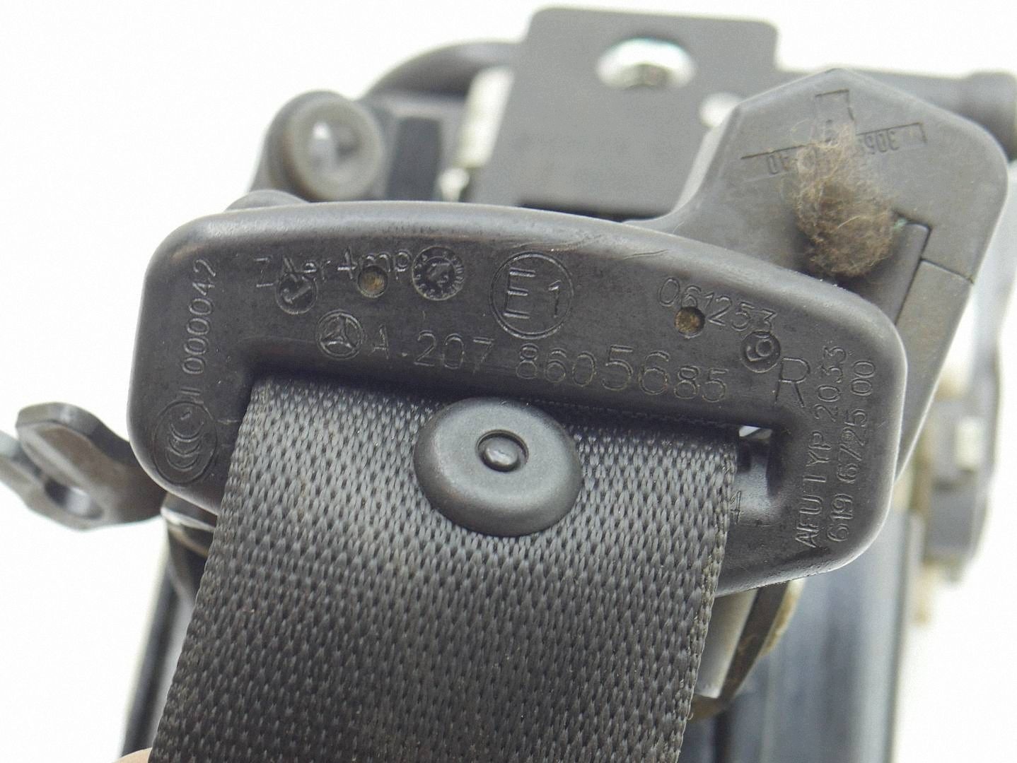 seat belt right front front MERCEDES E W207 COUPE A2078605685