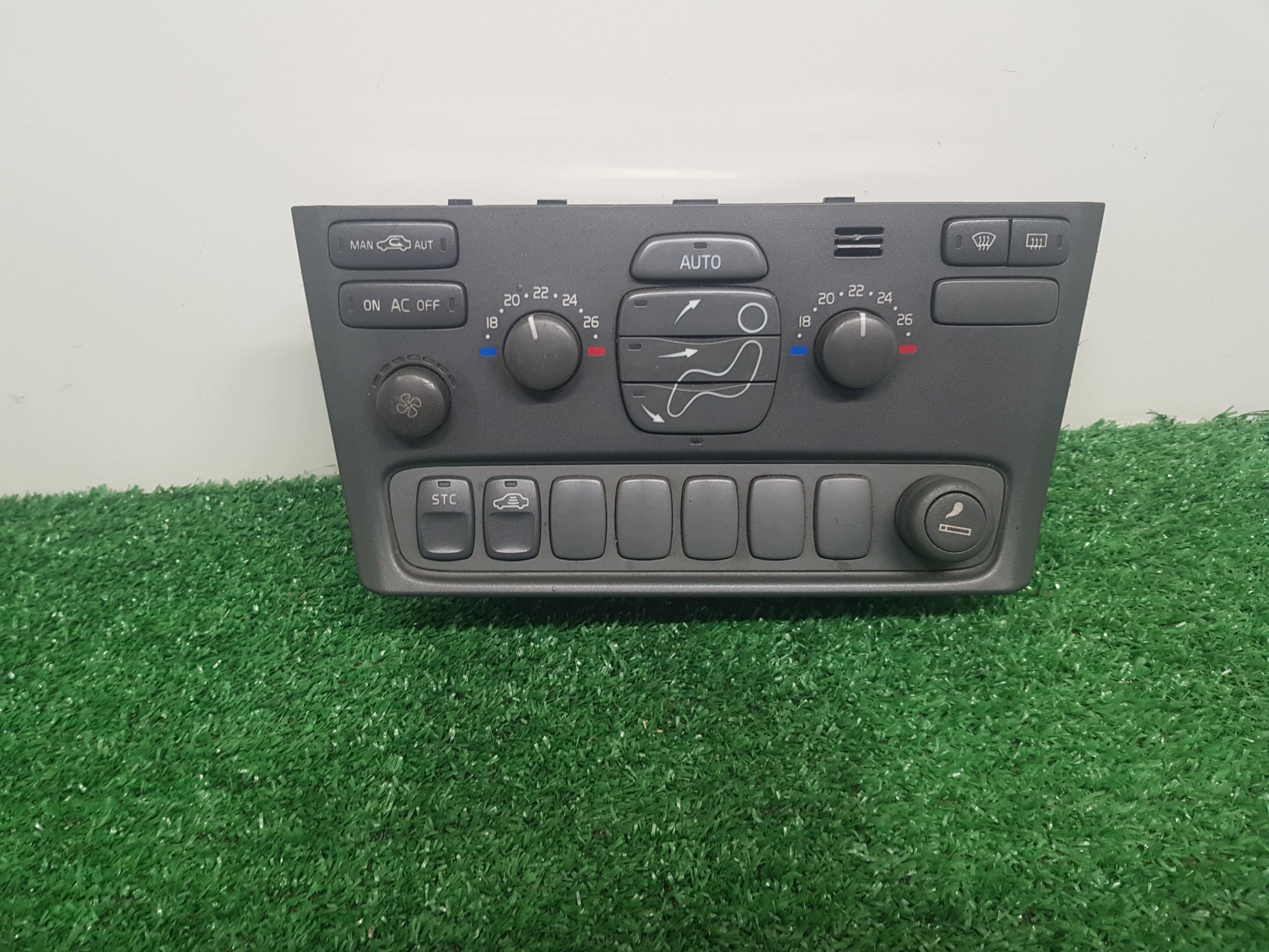 control panel air conditioning devices VOLVO S80