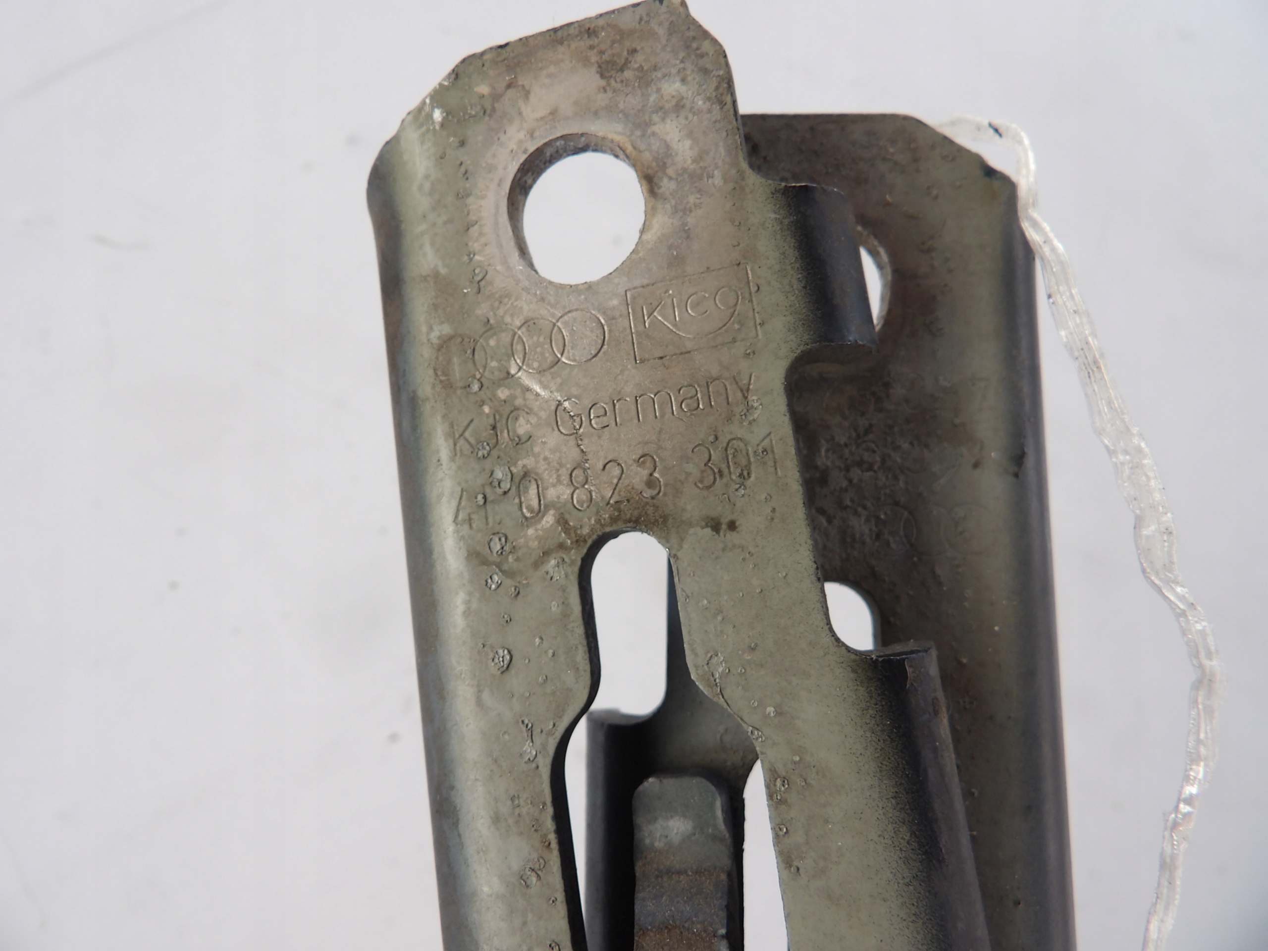 AUDI A6 C6 bonnet hinges KOMPLET blue