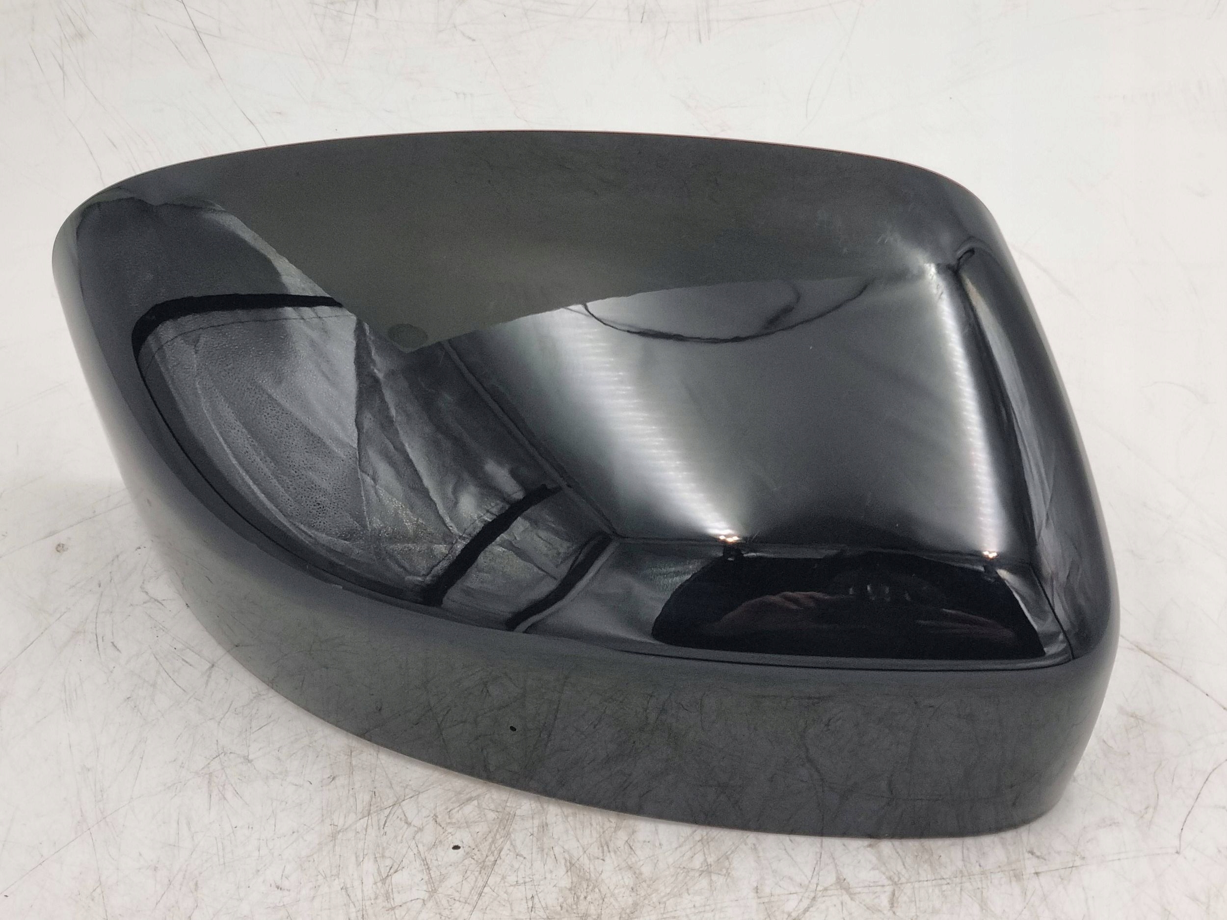 Krytka zrcátka Maserati Levante Kod Lak Nero Pastell 212835552