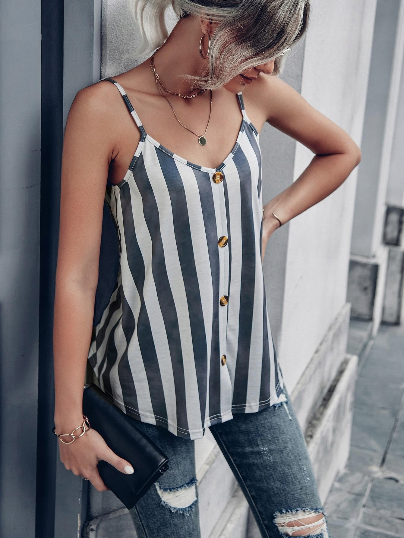 BEZRĘKAWNIK PASKI GUZIKI PROSTY SHEIN S Marka Shein