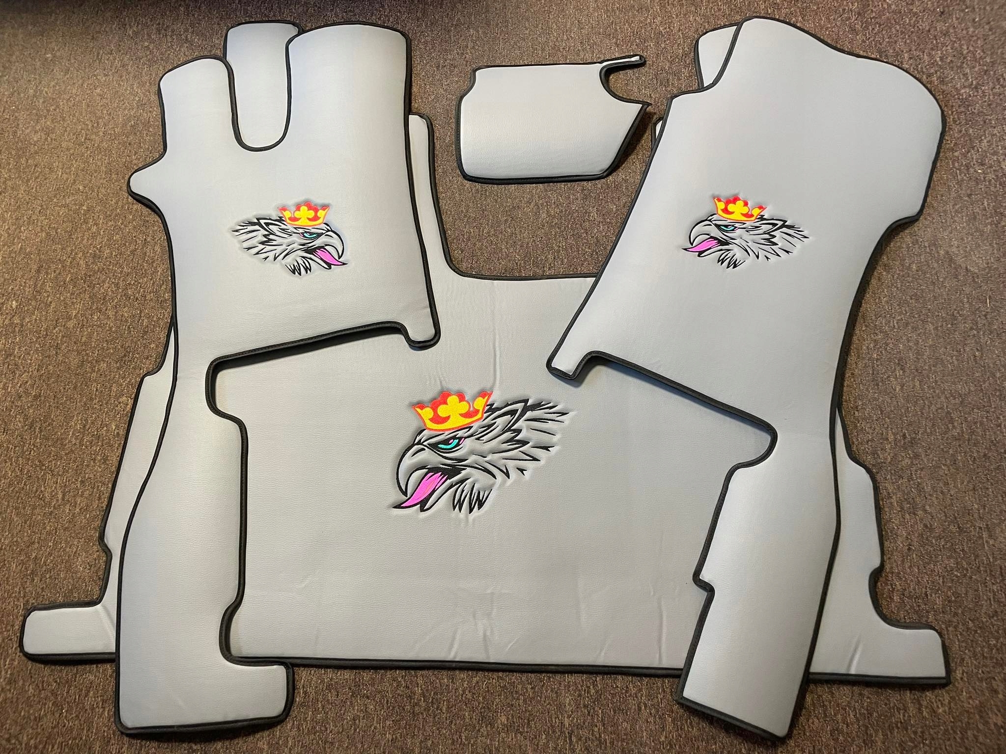 DYWAN DYWANIKI GLADKIE SCANIA R OD 2016 3 HAFTY