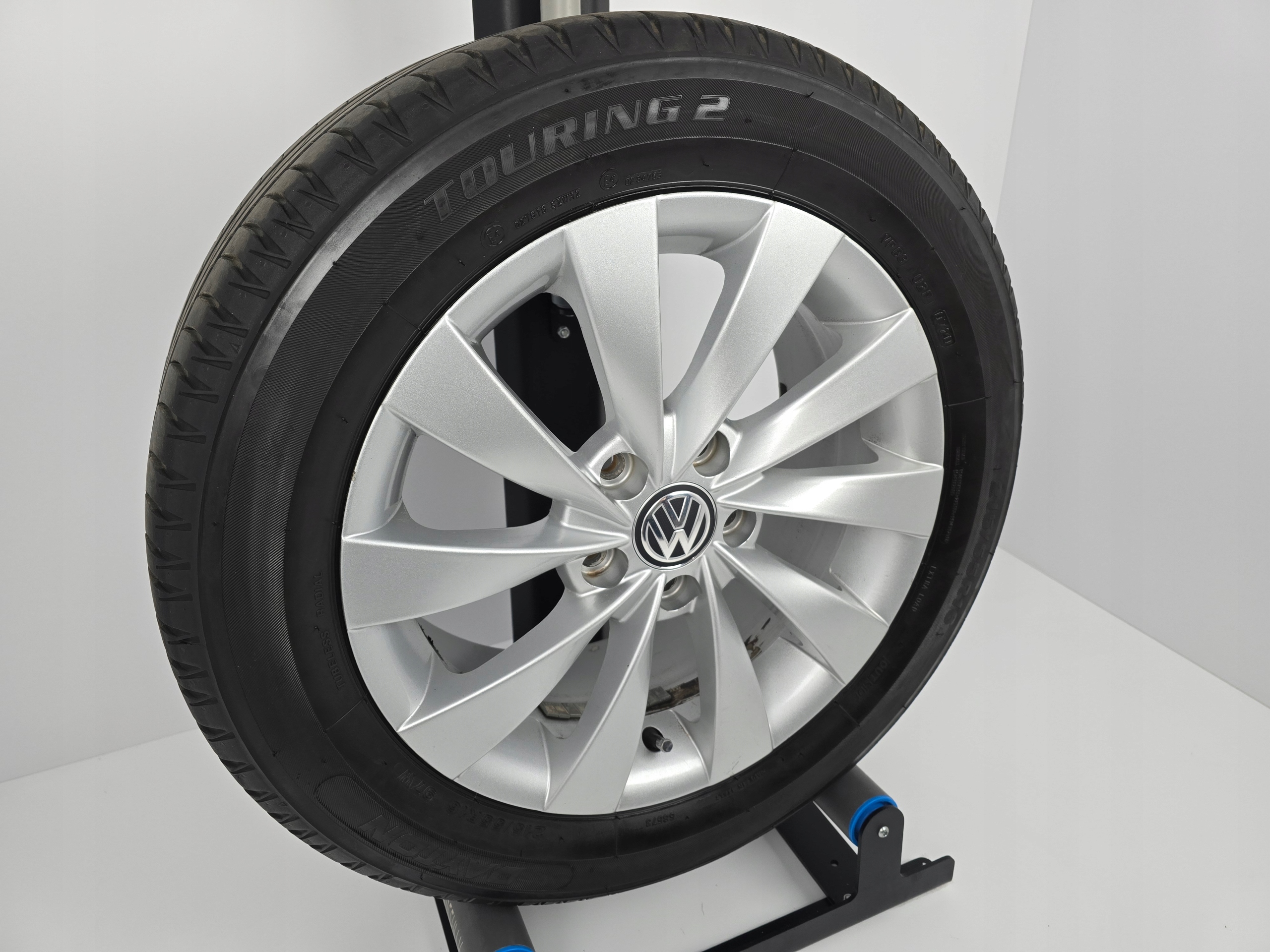 Koła Felgi Volkswagen 16" Golf Eos Passat Transporter Producent felg Volkswagen