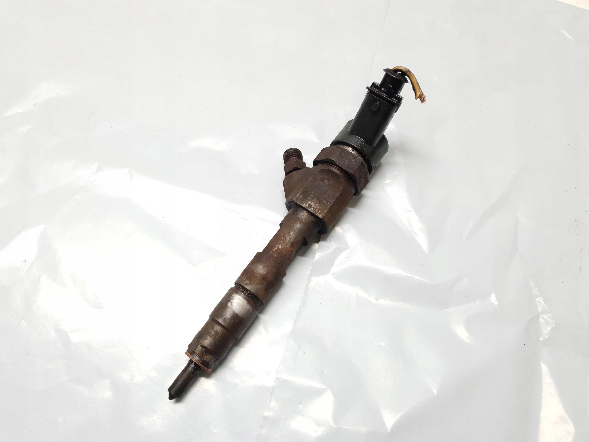 WTRYSKIWACZ RENAULT SCENIC II 1.9 DCI 0445110110B