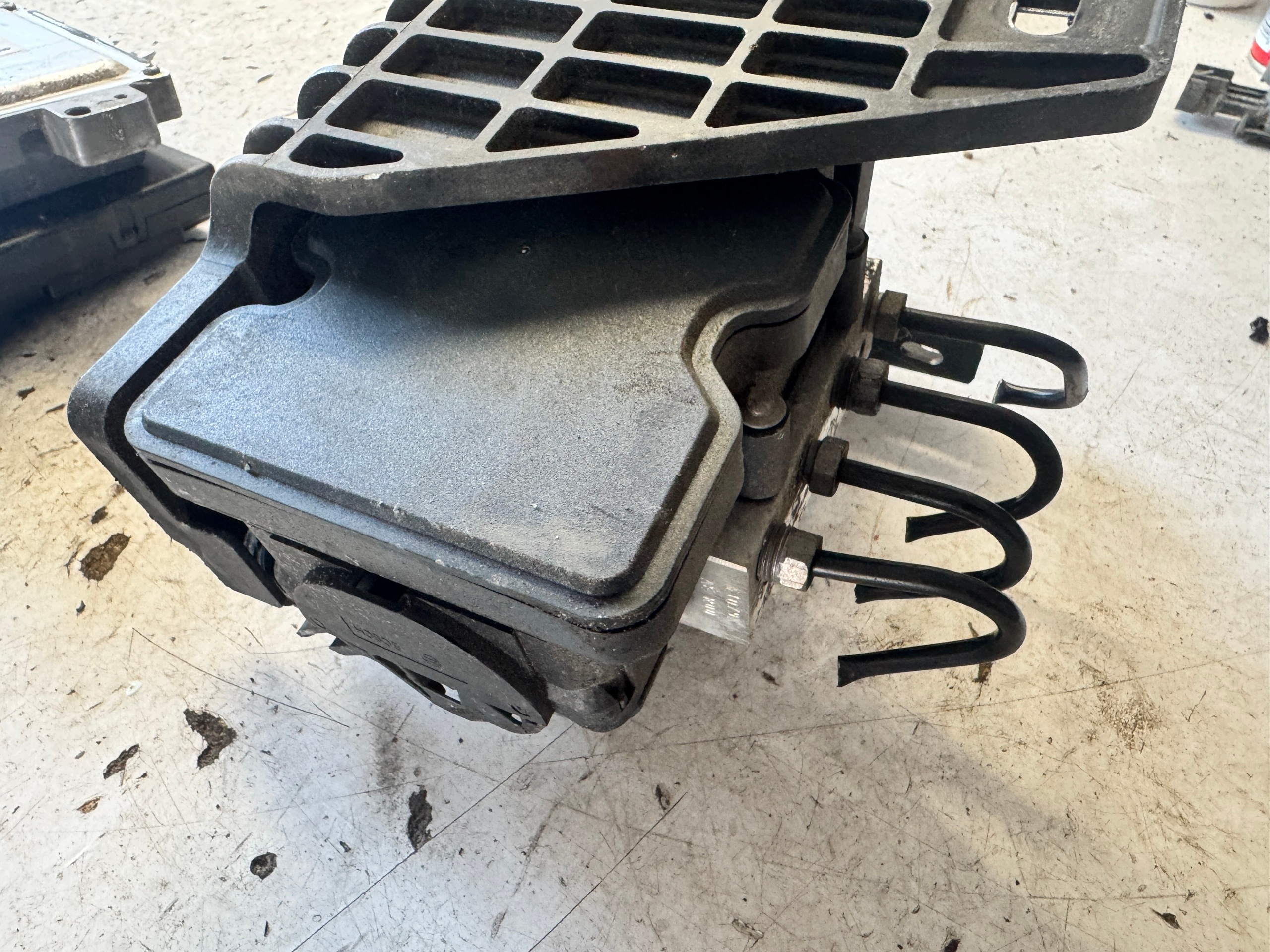 OPEL ADAM control unit ABS 39002551 AYG