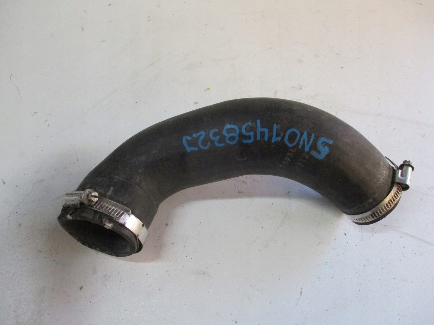 tömlő cső, csővezeték intercooler 5N0145832J