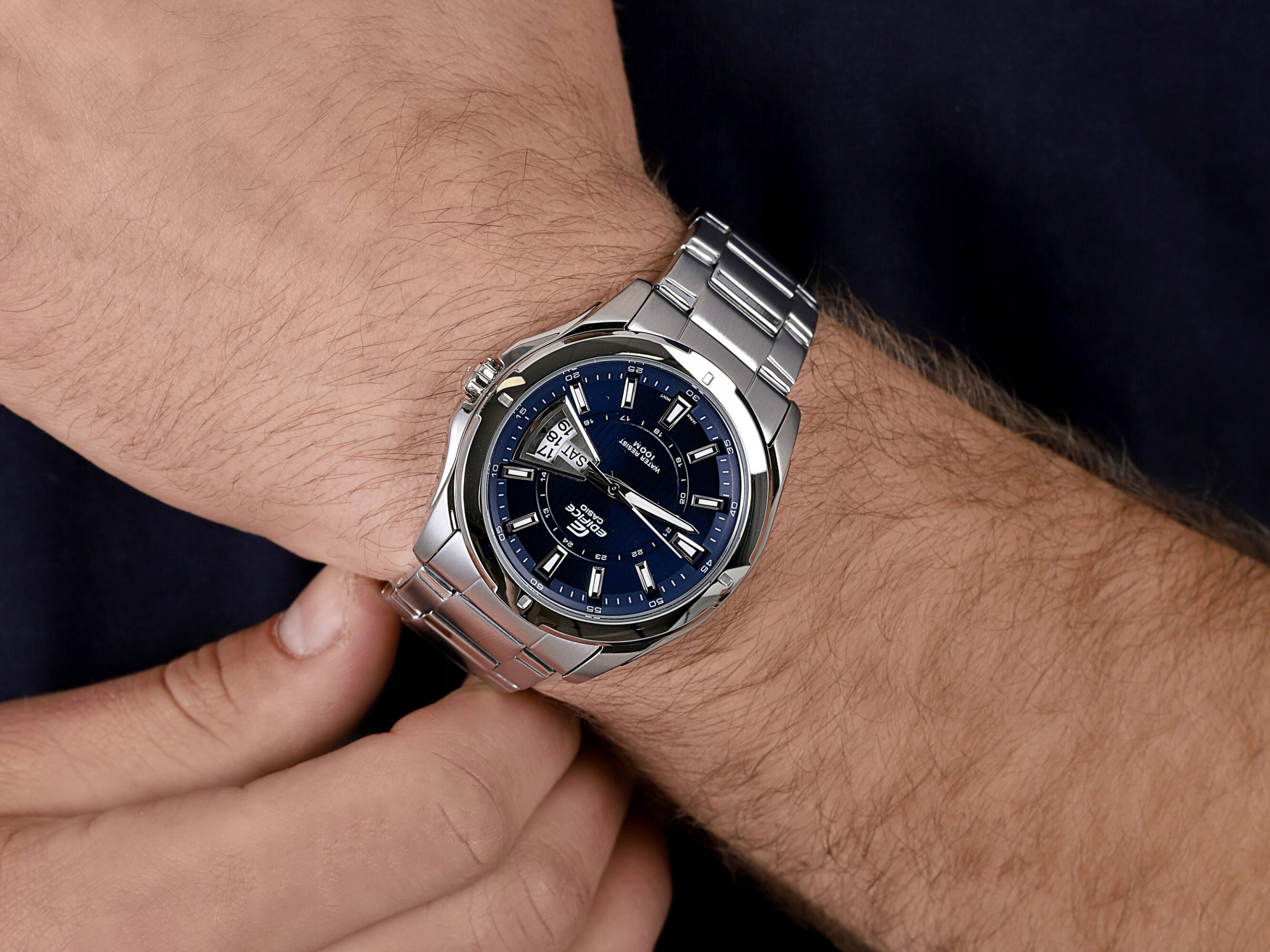 MĘSKI ZEGAREK CASIO EF-129D-2AVEF + GRAWER GRATIS Marka Casio