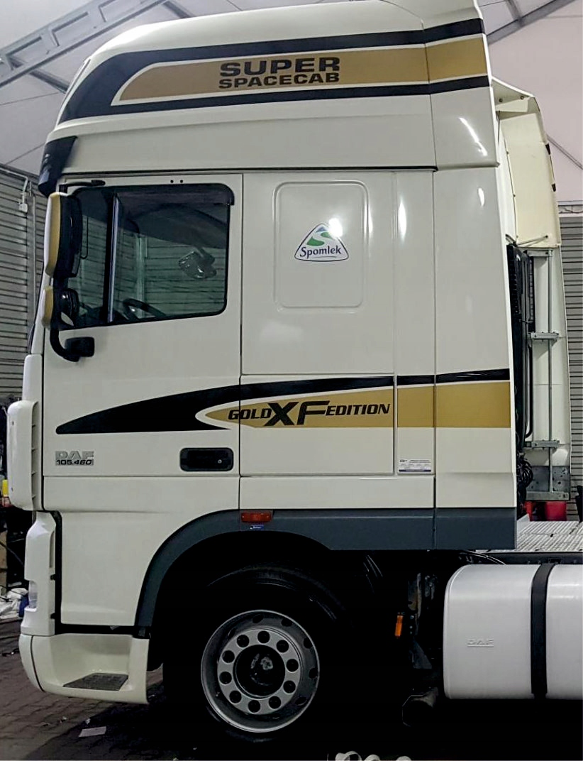 Nálepky Nálepka Daf Xf 105 95 Gold Edition Spacecab
