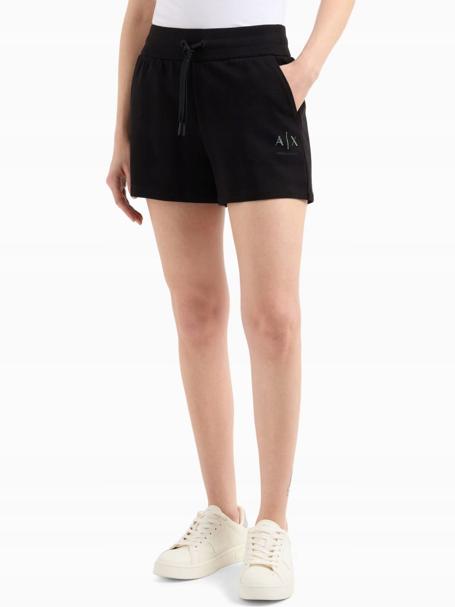 Kraťasy kraťasy Armani Exchange XW000498 AF12739 černé XL