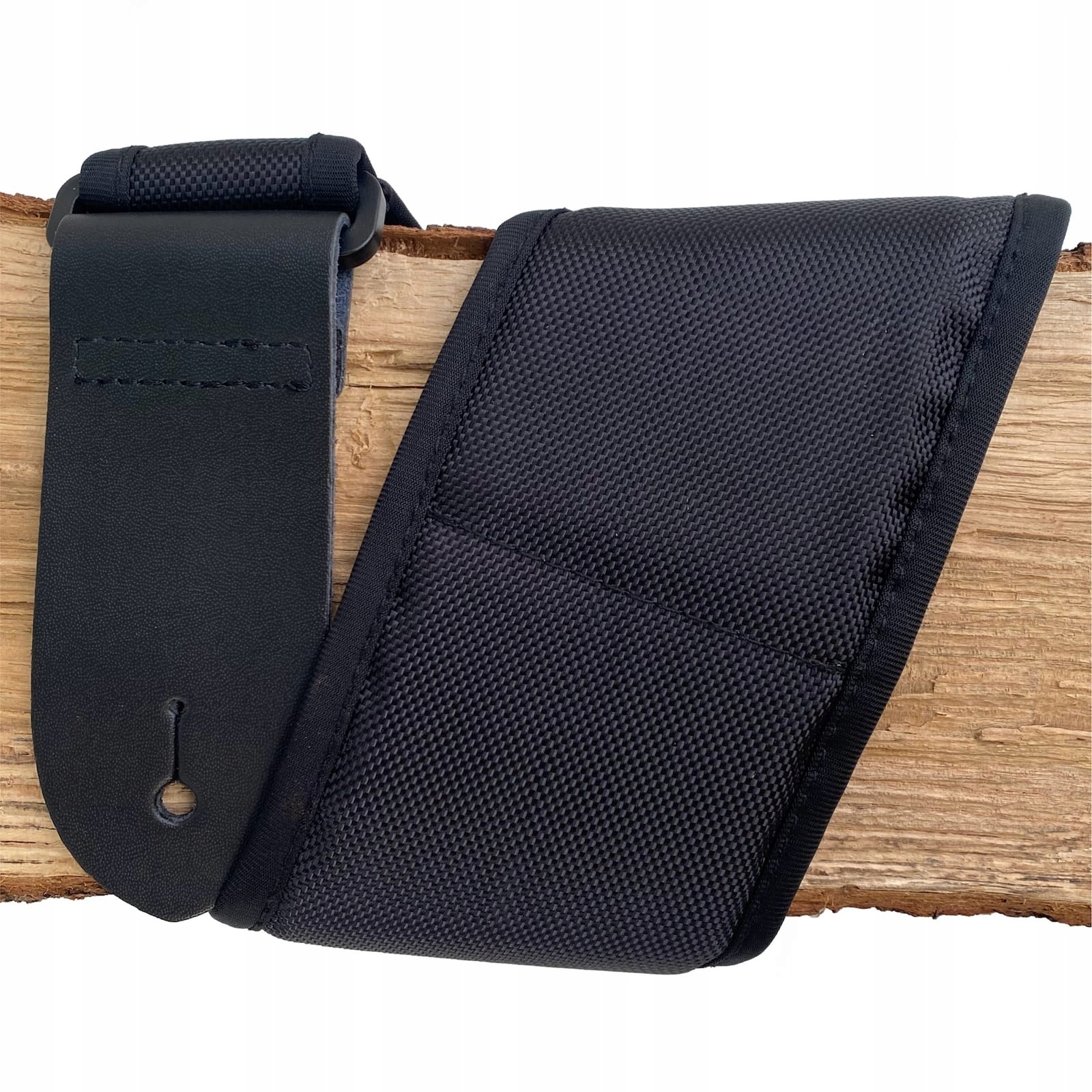 Ibanez Bass Workshop Black popruh pro basovou kytaru