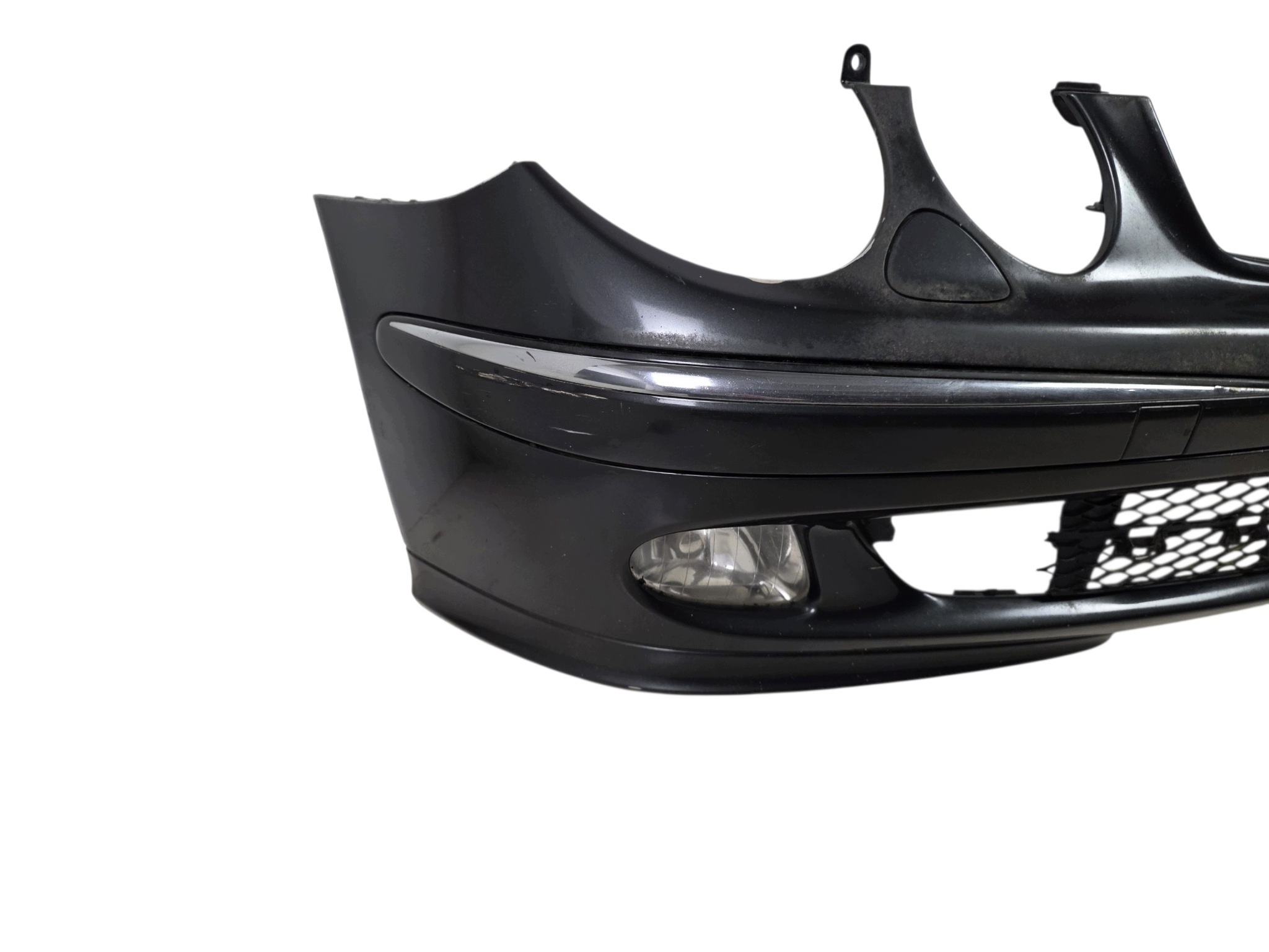 MERCEDES E-class W211 2004 bumper front front complete original. colour C753