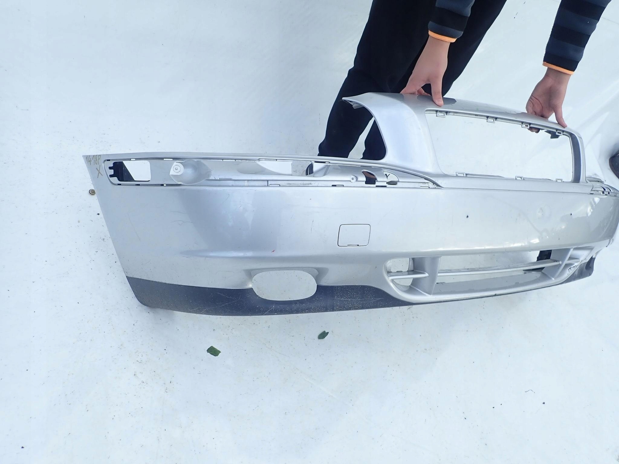 VOLVO S80 and 1 98-04 bumper front front washer