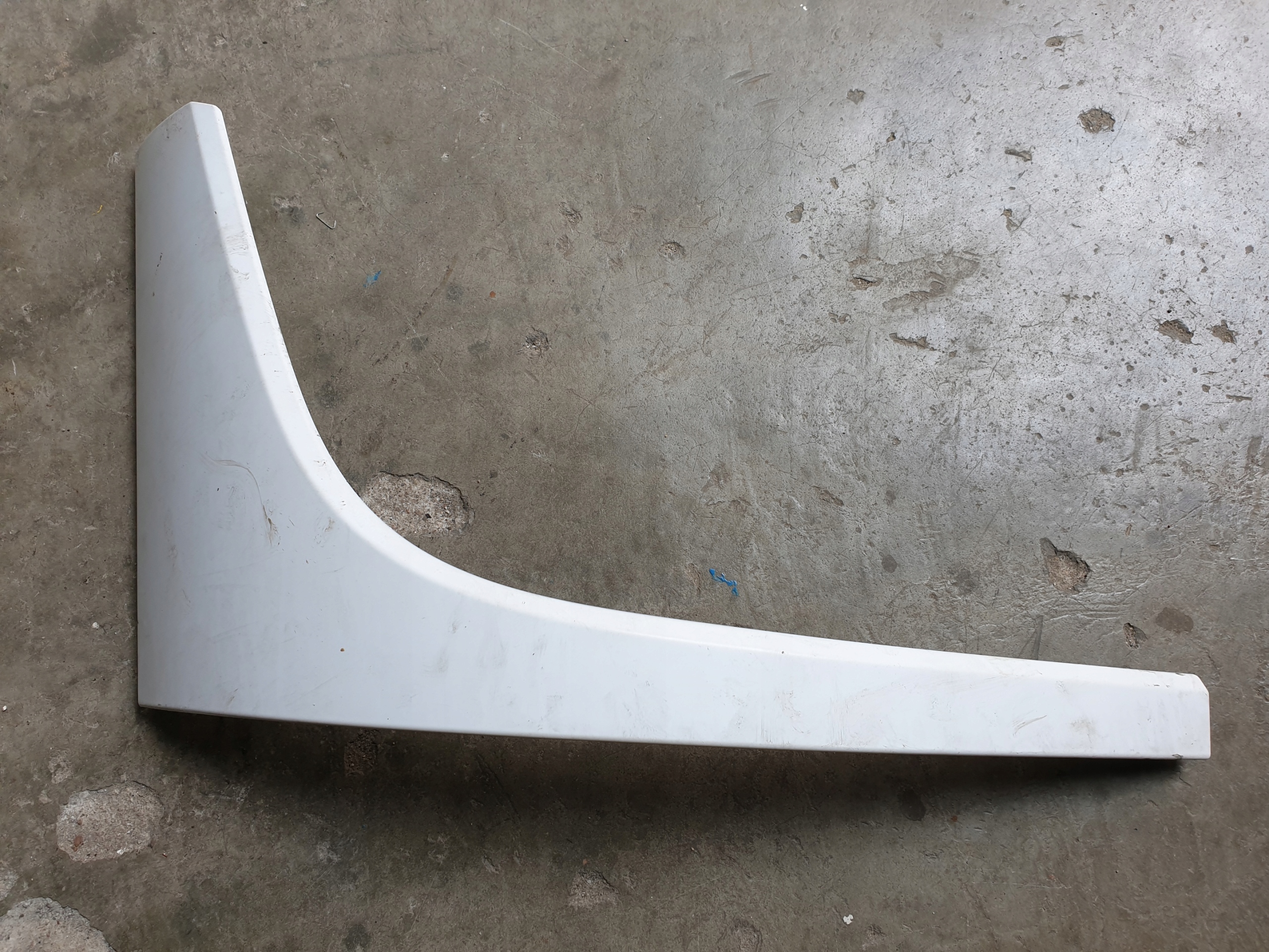 9608803705 - ACTROS MP4 ПЛАНКА ОКУЛЯР ЛАМПИ БАМПЕР ЕЛЕМЕНТ