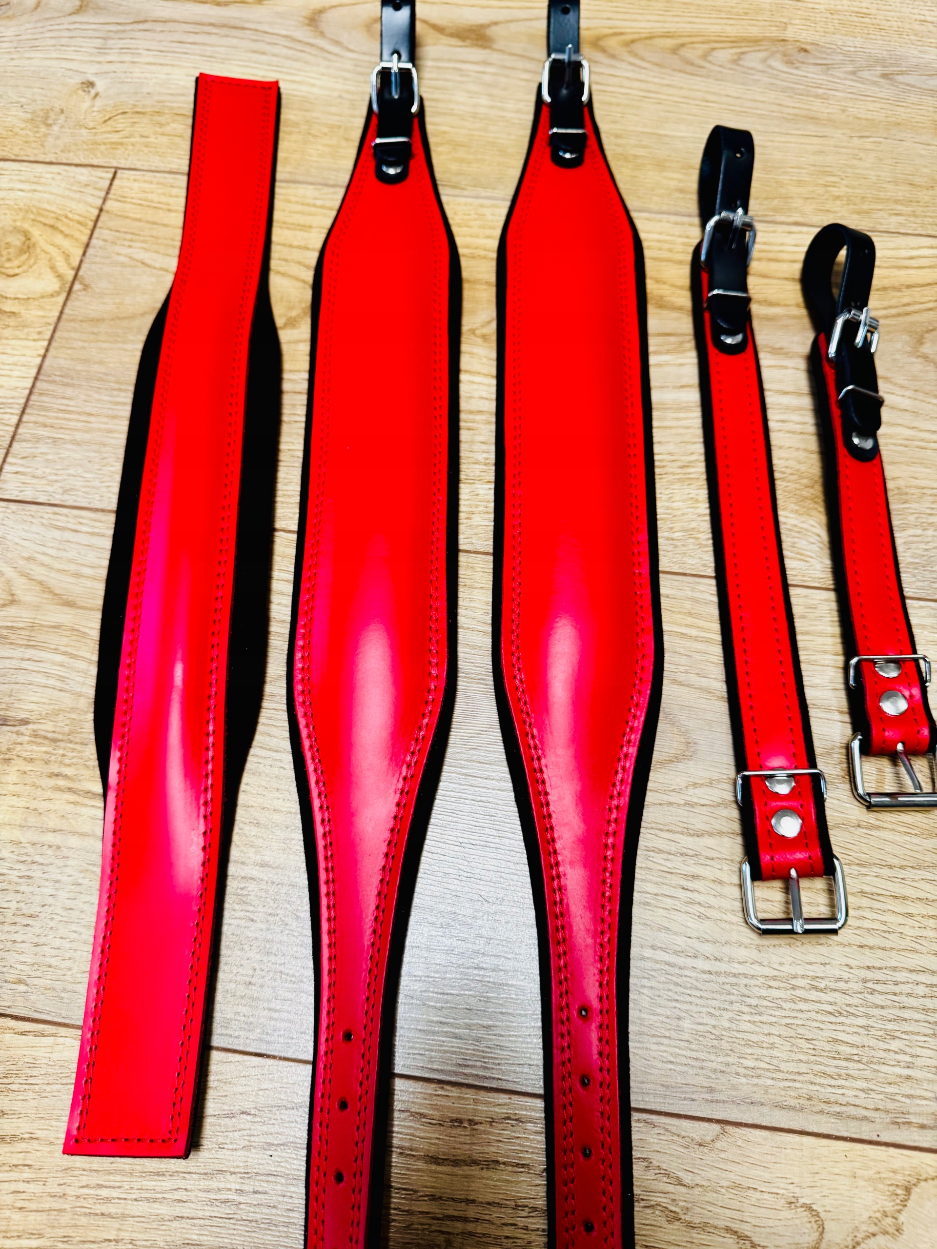 Kožené pásky akordeon 96-120 basů sada