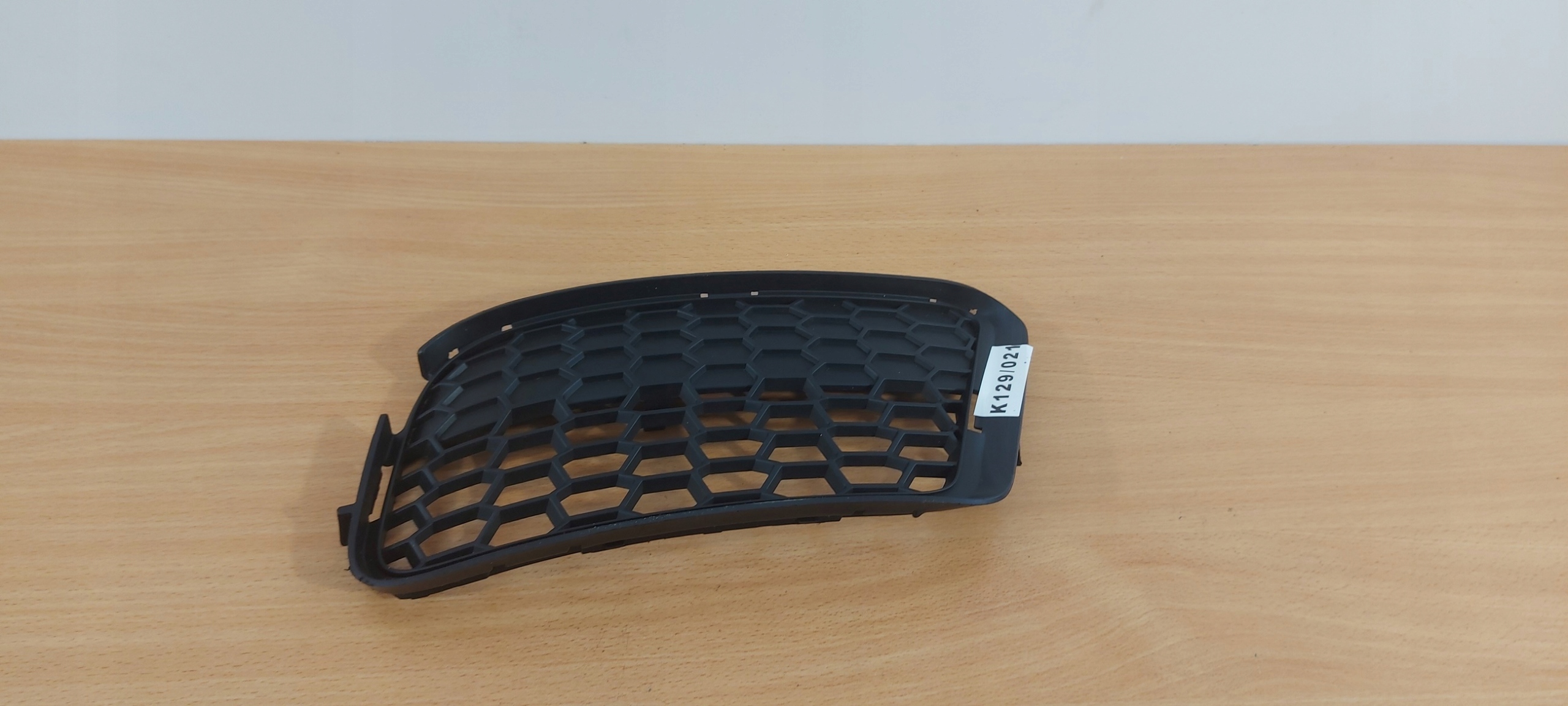 BMW X1 E84 m-packet grid of a bumper new ORG 021