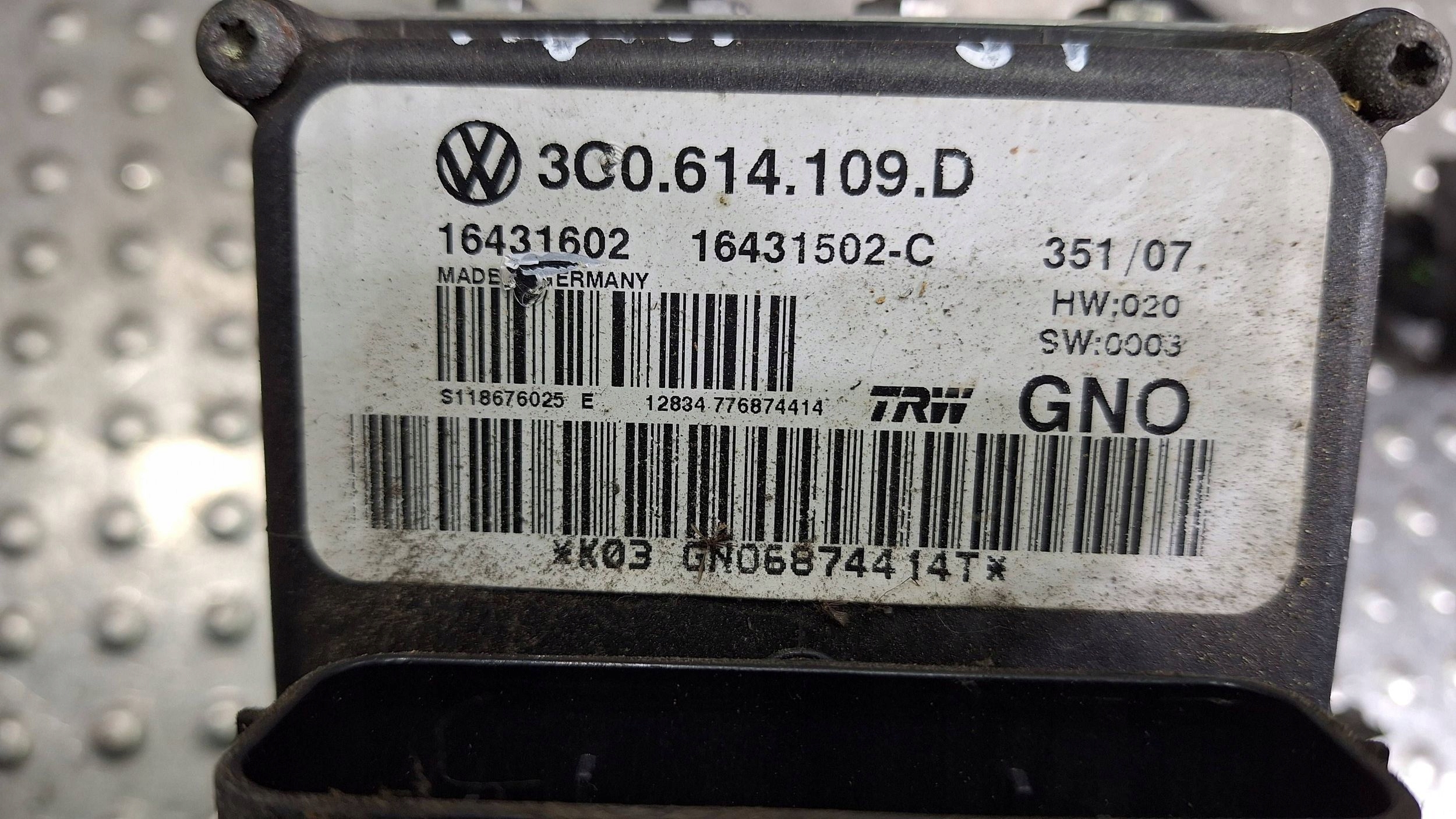 pump control unit ABS 3C0614109D VW PASSAT B6