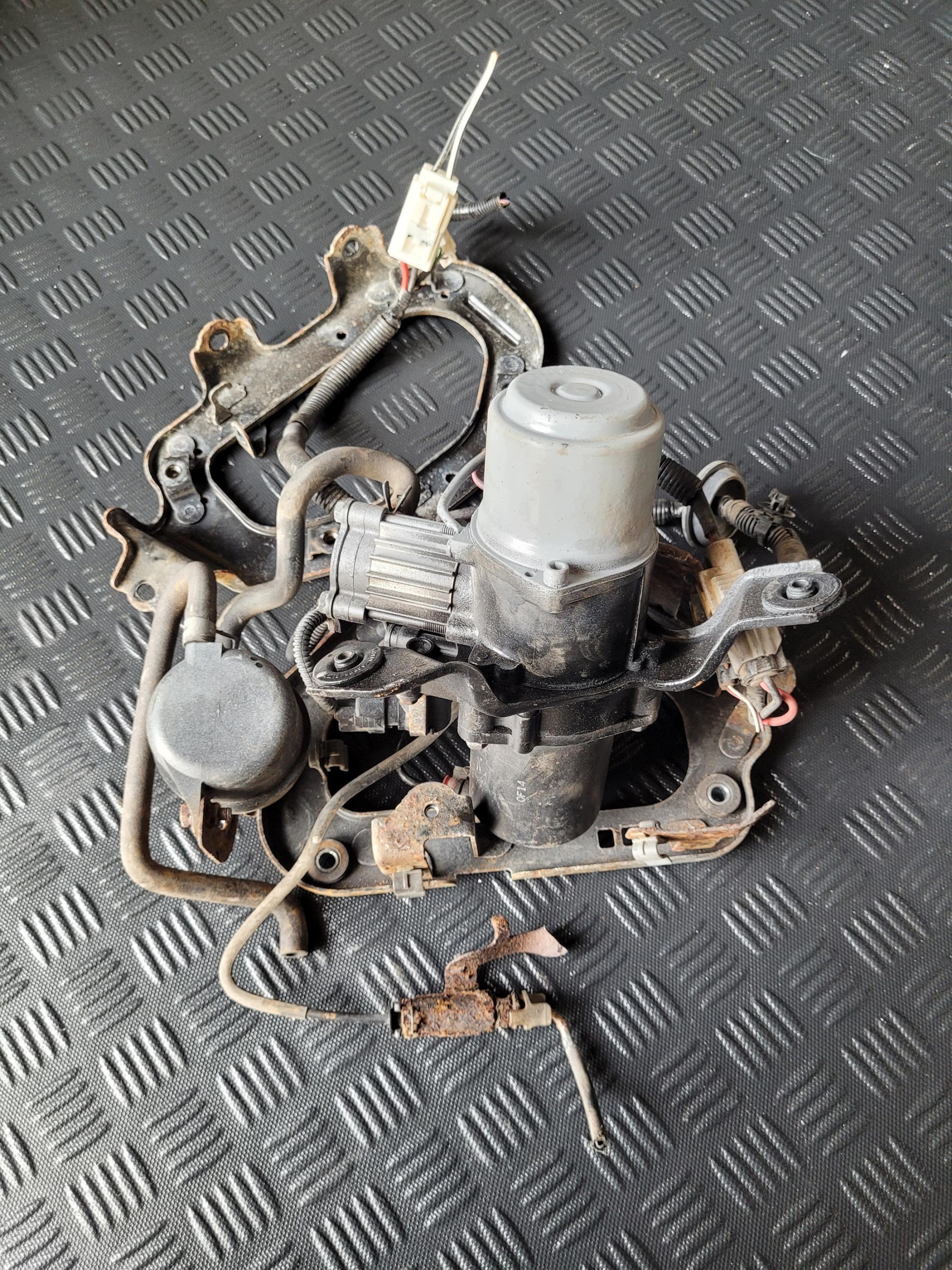 compressor; pump springing LEXUS RX III 450 RX450 H 3.5