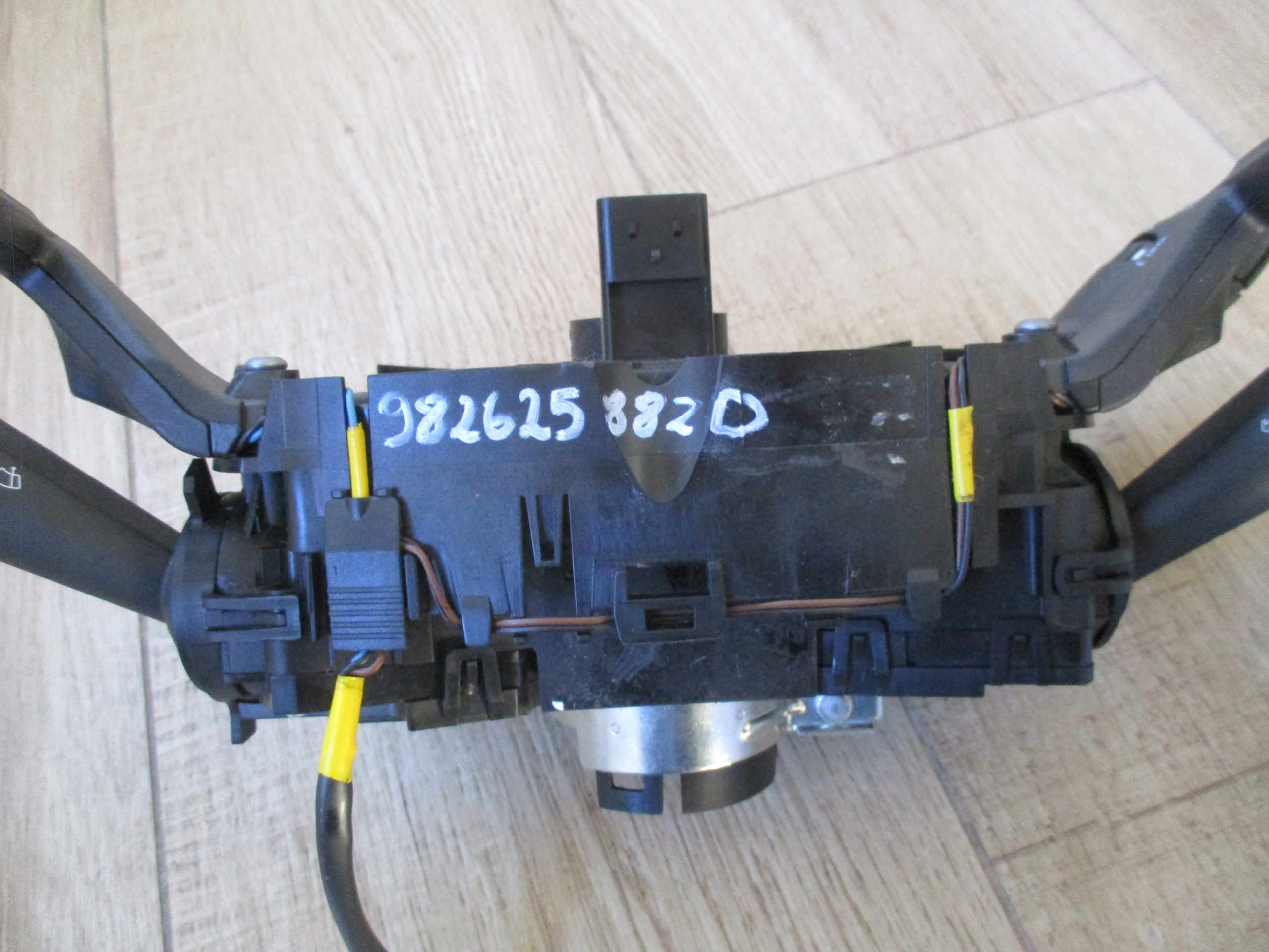 DEVIO LUCI TERGICRISTALLO TERGI DEVIO LUCI DEVIO Peugeot 3008 II 5008 II 98262588ZD