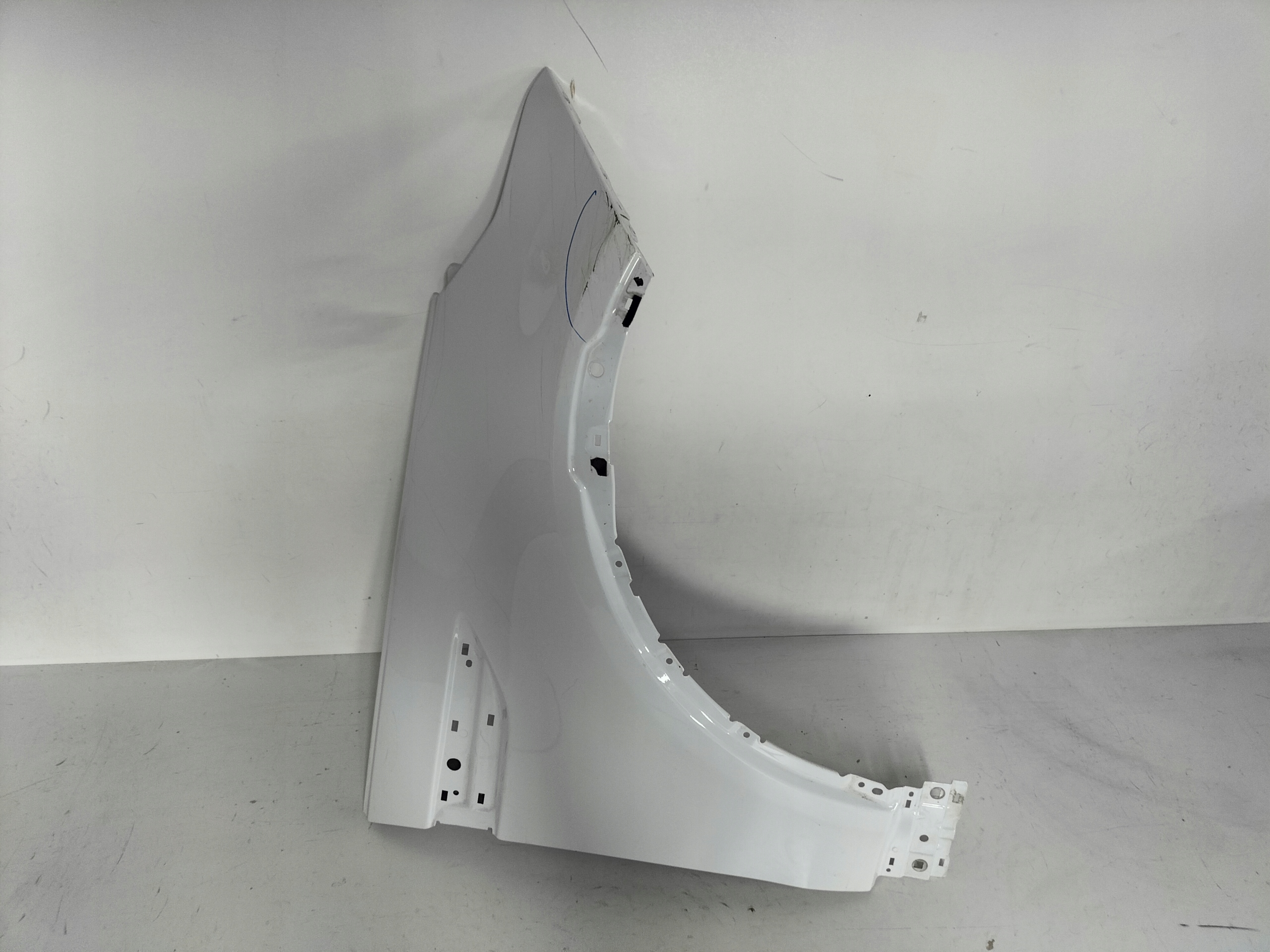 fender front right LAND ROVER DISCOVERY V 16