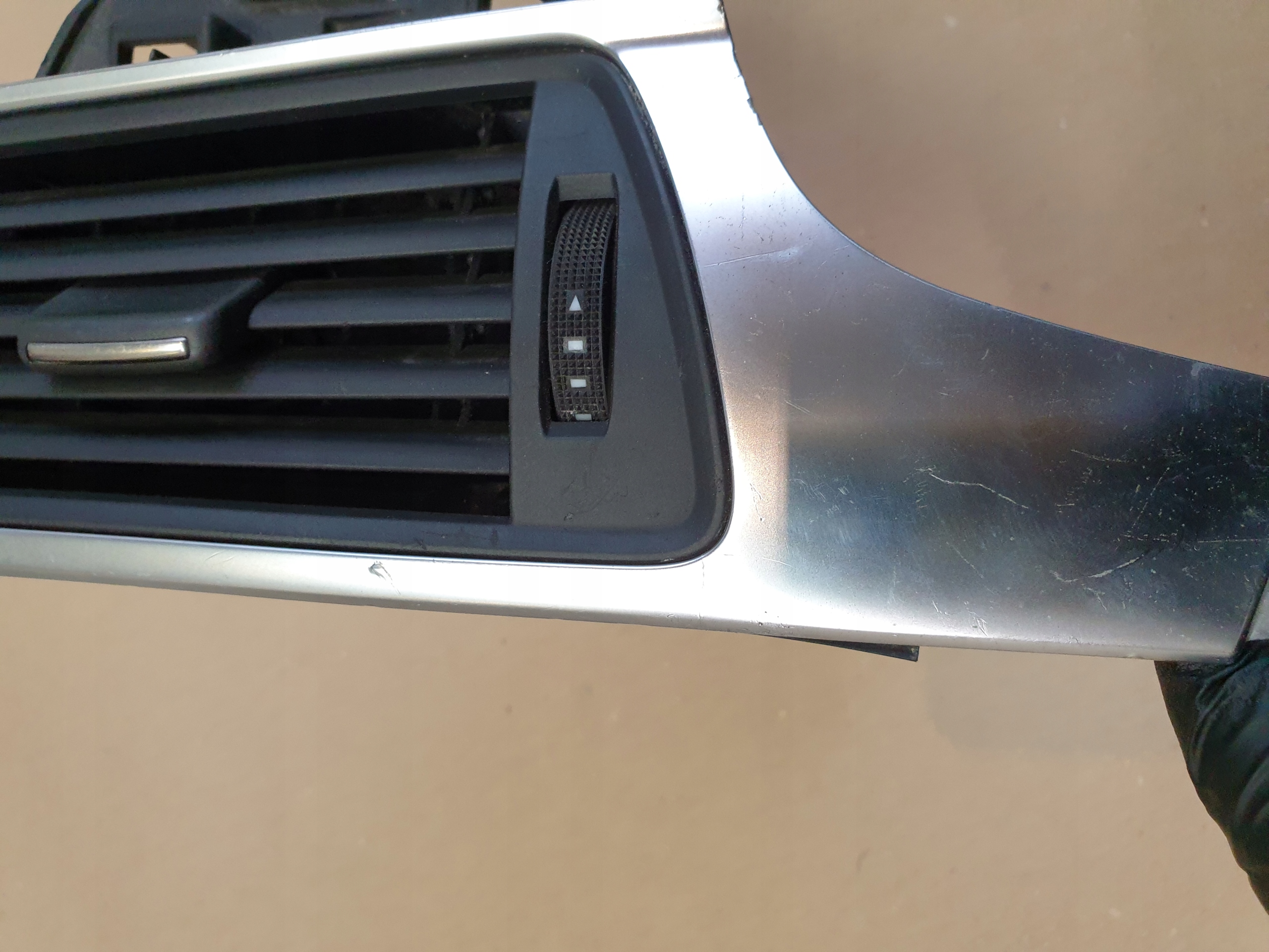grid air conditioning devices consoles left front DEKOR CHROM AUDI A6 C7 4G1820901 OE EU