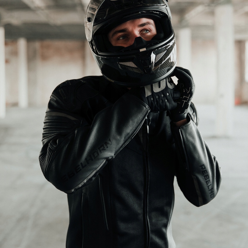 Kurtka Skórzana Rebelhorn Vandal Black/Flo Red 54 Rozmiar 54