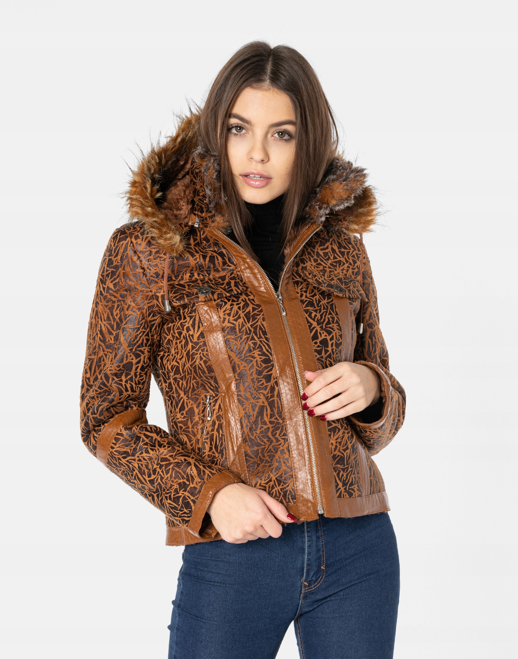 Ciepła Kurtka Damska Ocieplana Futerkiem 813-3 r M Liczba kieszeni 2