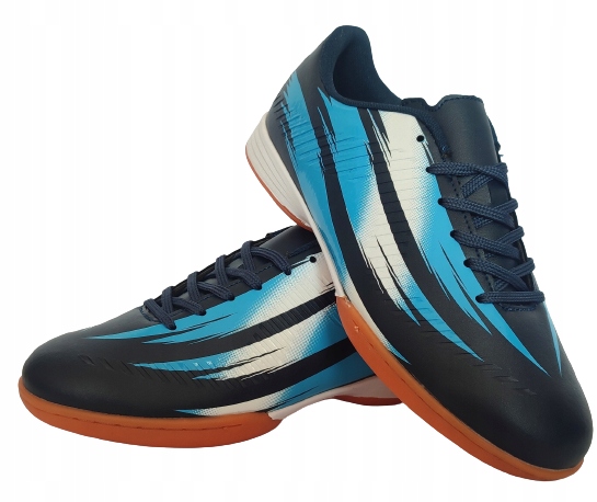 Sportovní obuv pro tělocvičnu, halu, futsalovou halu, na venkovní hřiště, na suchý zip, velikost 33