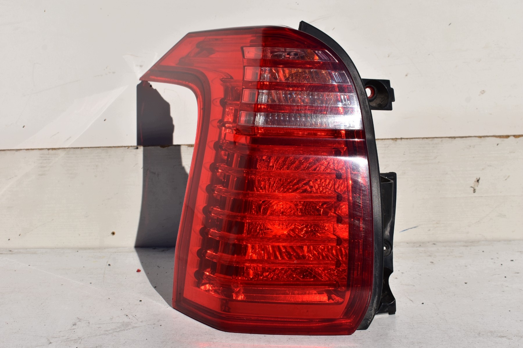 light left rear part PEUGEOT 5008 and 2009-2013 9672666580 EU