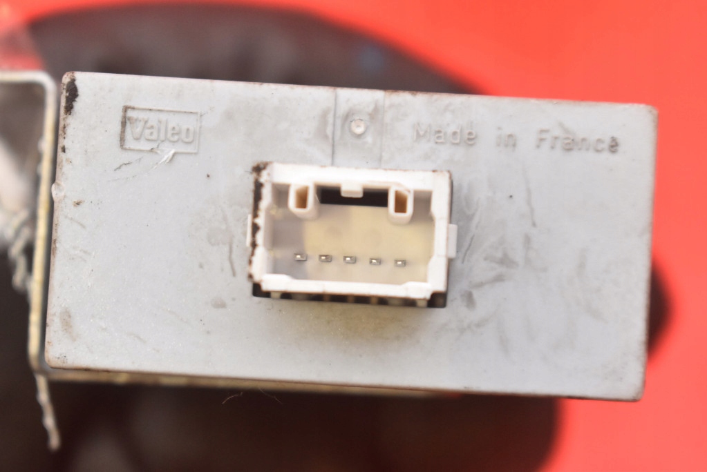 control unit module central of a lock 89741-82090 TOYOTA COROLLA E12 01-06