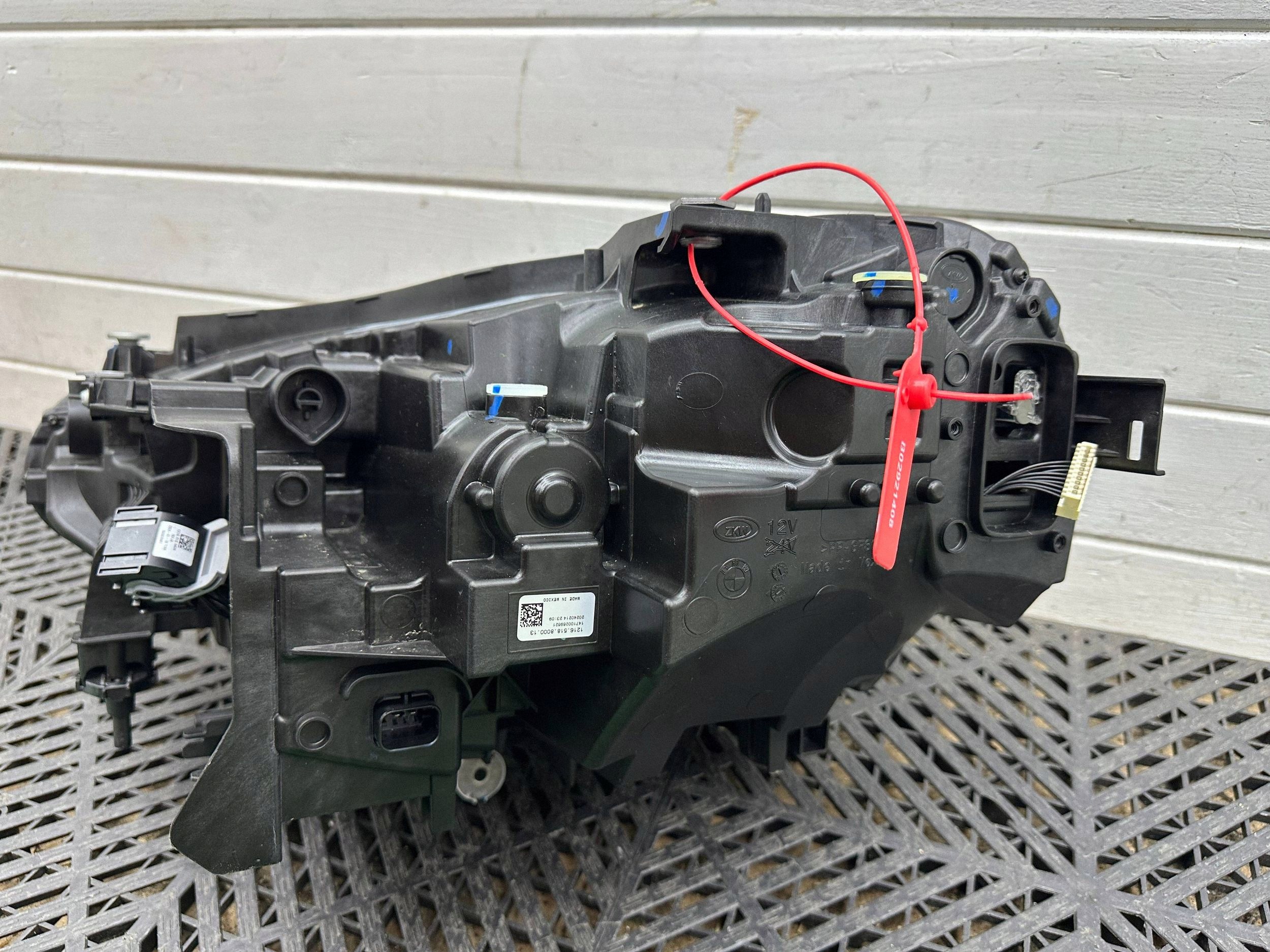 light front side right BMW 2 G42 5A3DC86
