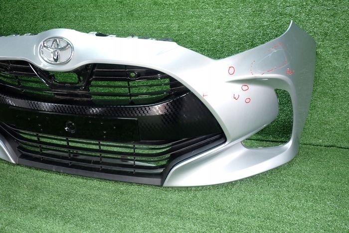 TOYOTA YARIS IV 20- Frontstoßstange vorne