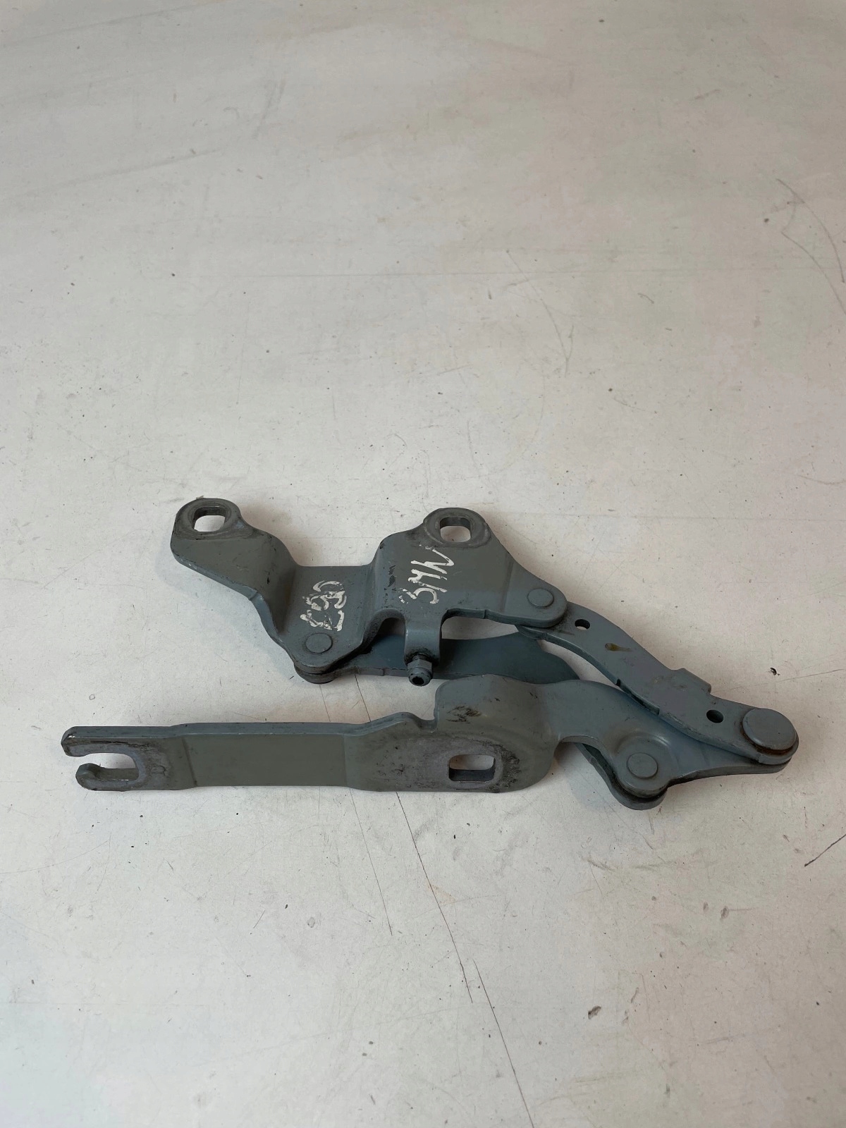 hinge bonnets front front right BMW E90